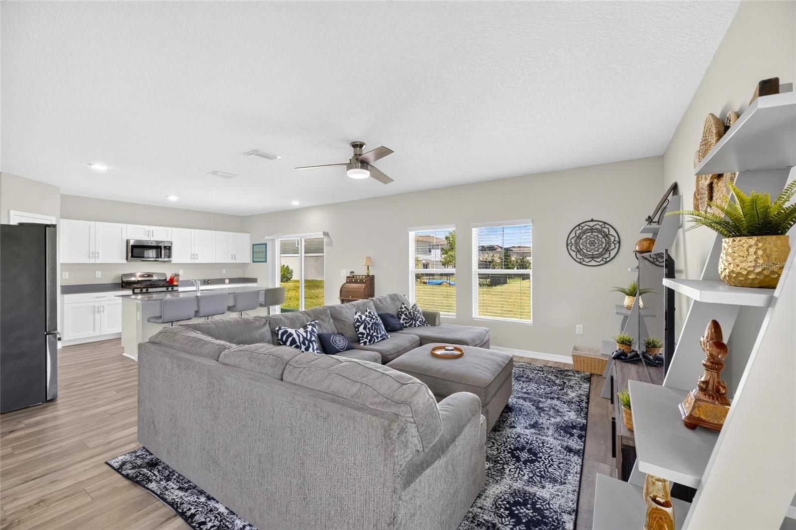5495 SUMMER SUNSET DR — photo 10