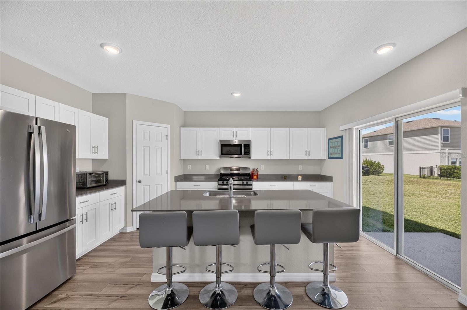 5495 SUMMER SUNSET DR — photo 14