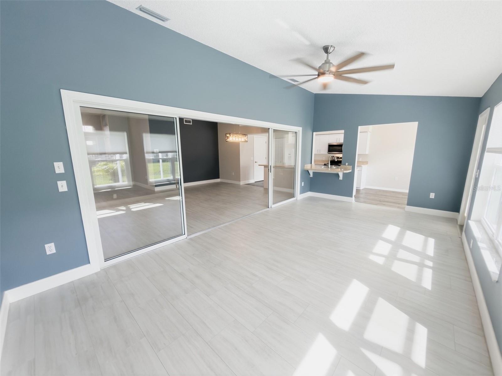 18730 WORTHINGTON DR — photo 20