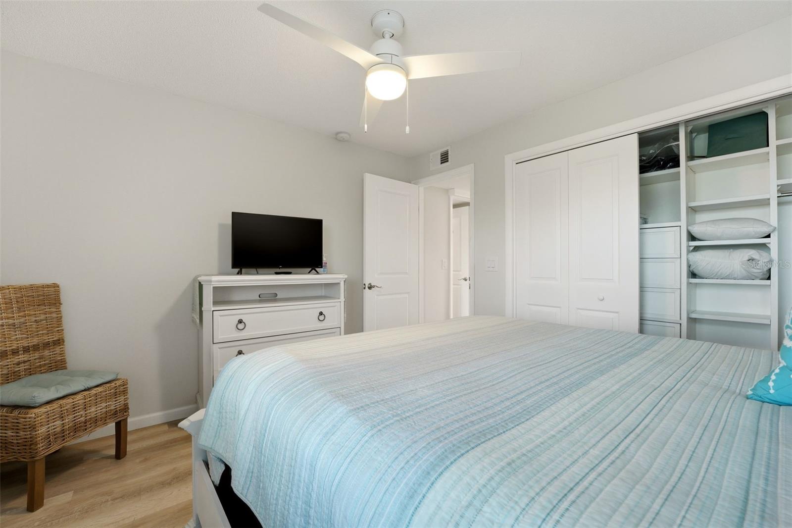 101 LOUELLA LN #2 — photo 17
