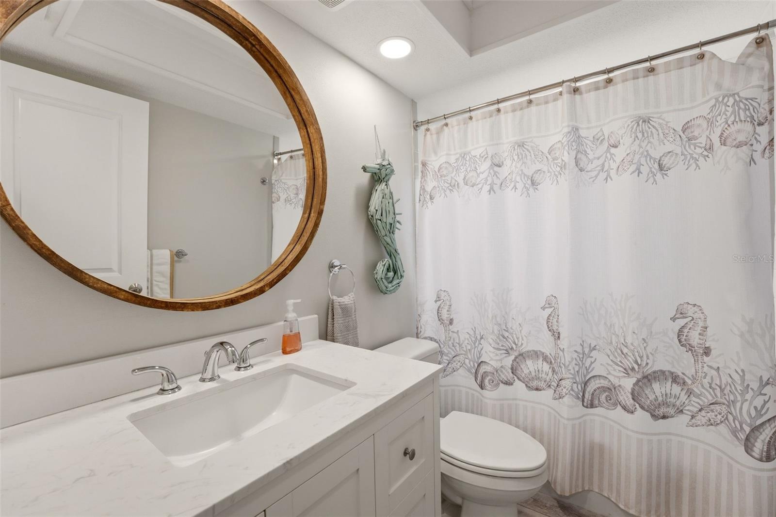 101 LOUELLA LN #2 — photo 18