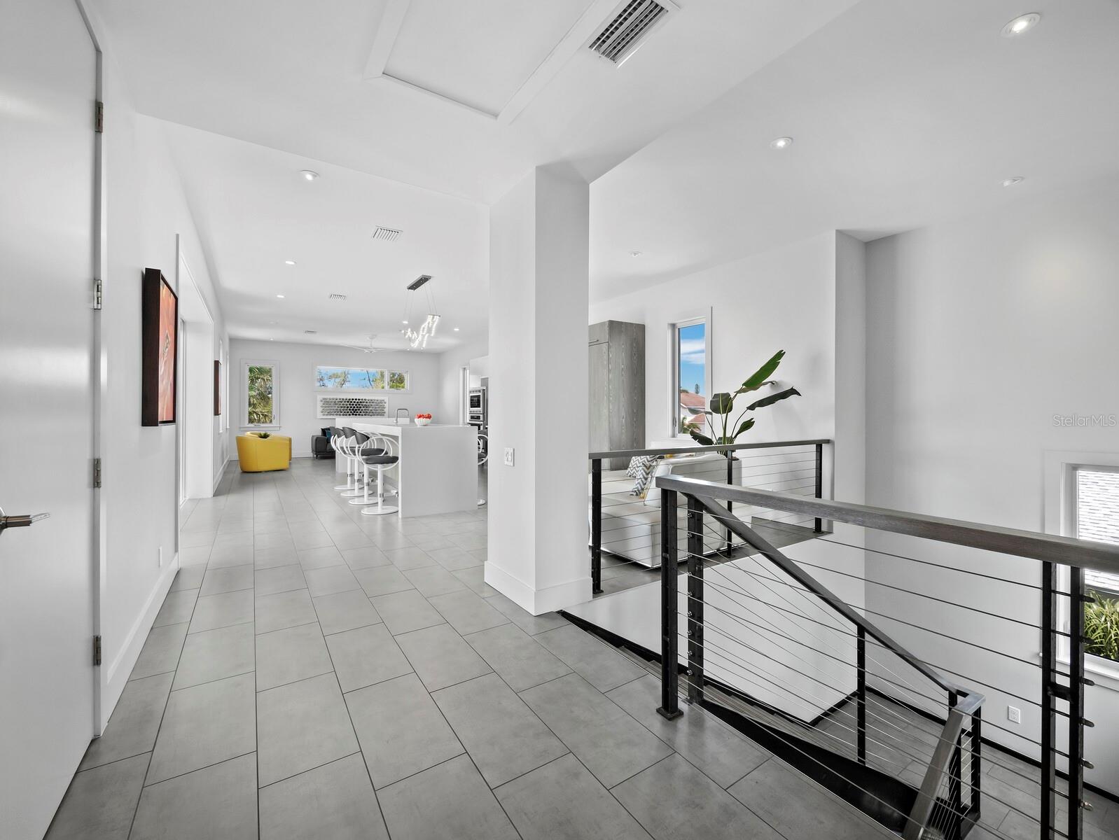471 ISLAND CIR — photo 13