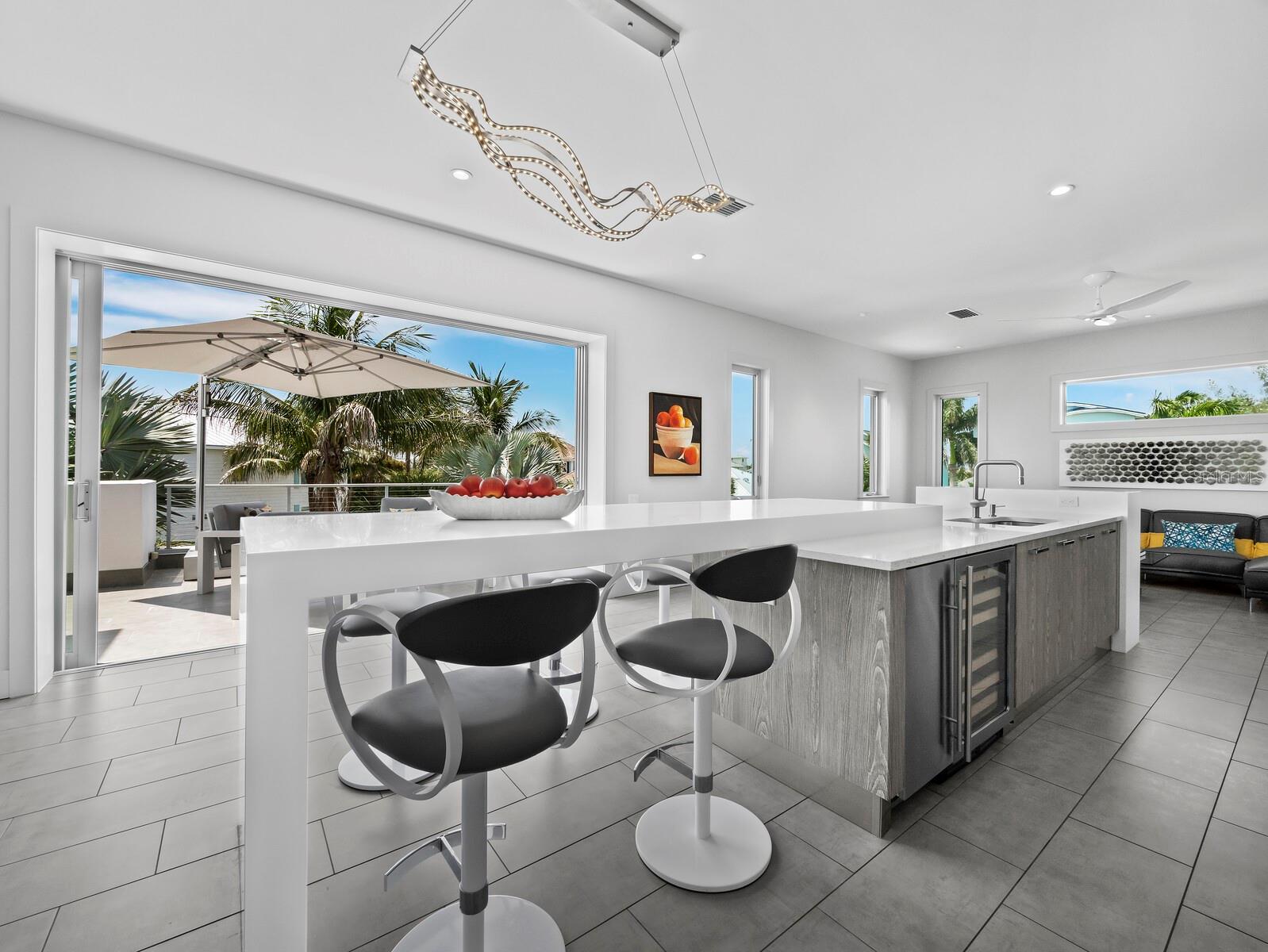 471 ISLAND CIR — photo 18