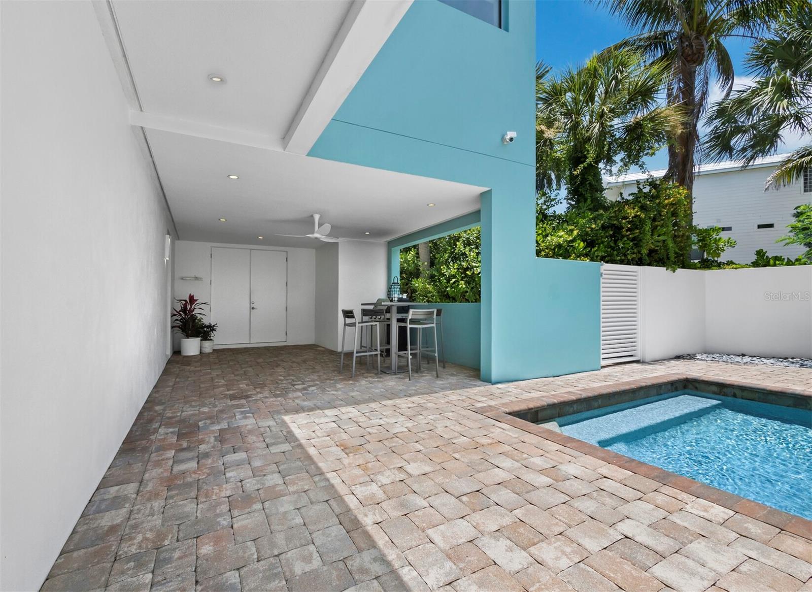 471 ISLAND CIR — photo 7
