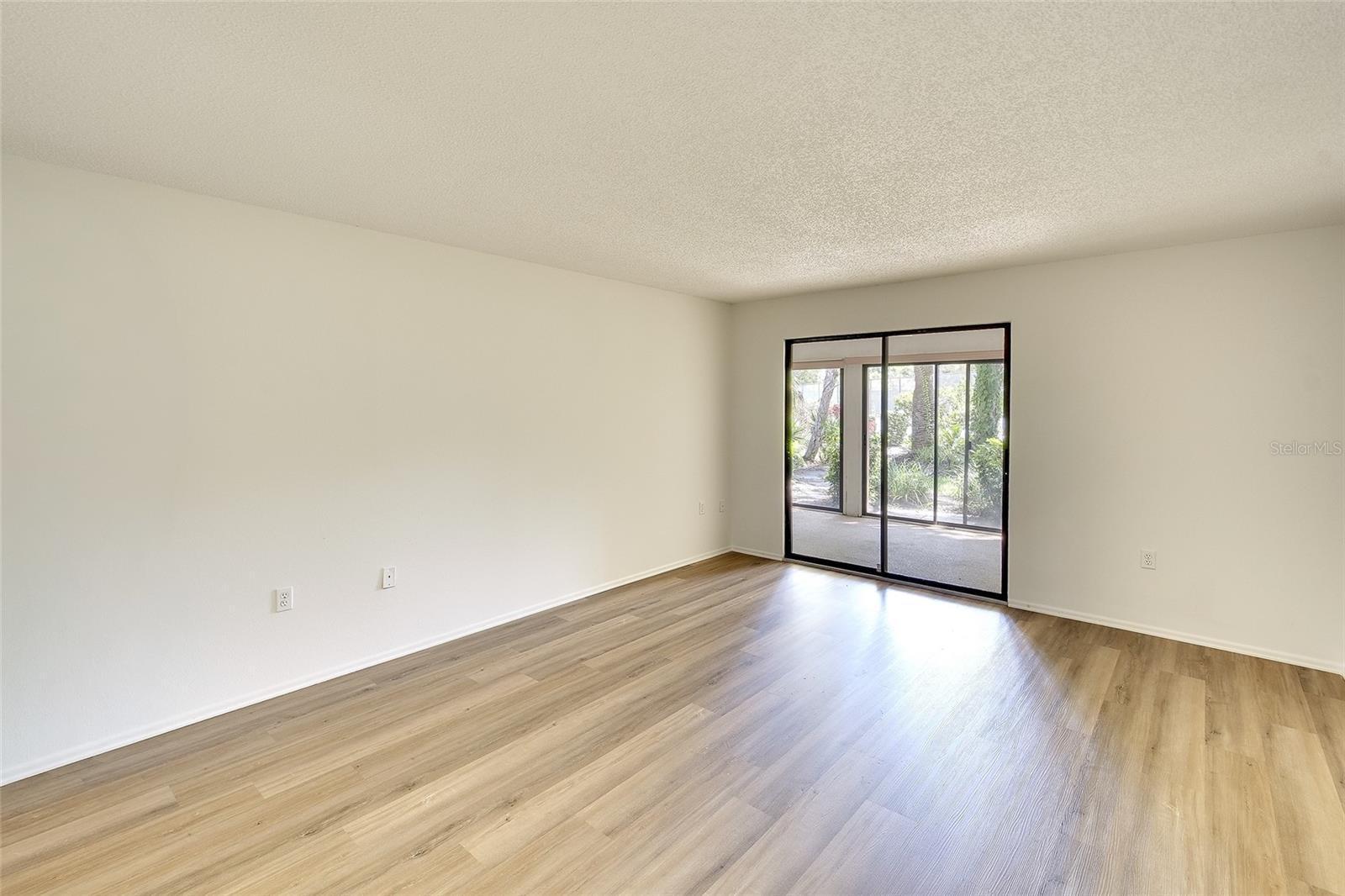 123 WILD PALM DR #123 — photo 18