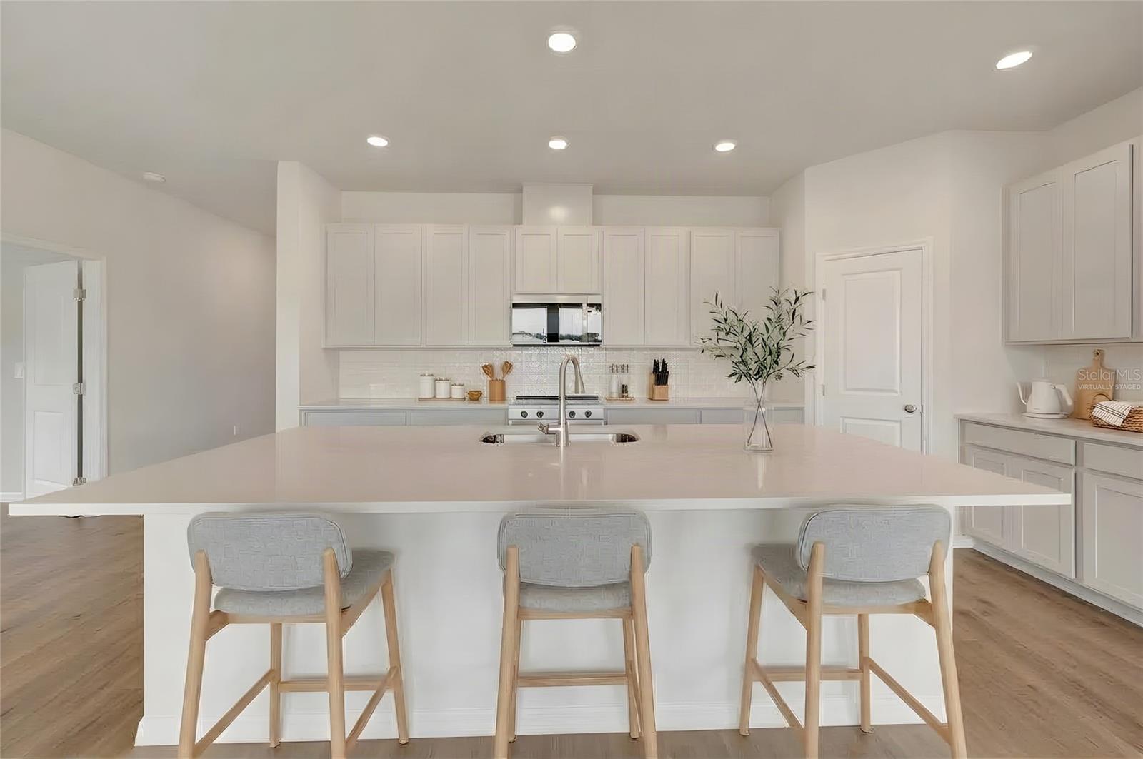318 STETSON RISE CT — photo 3