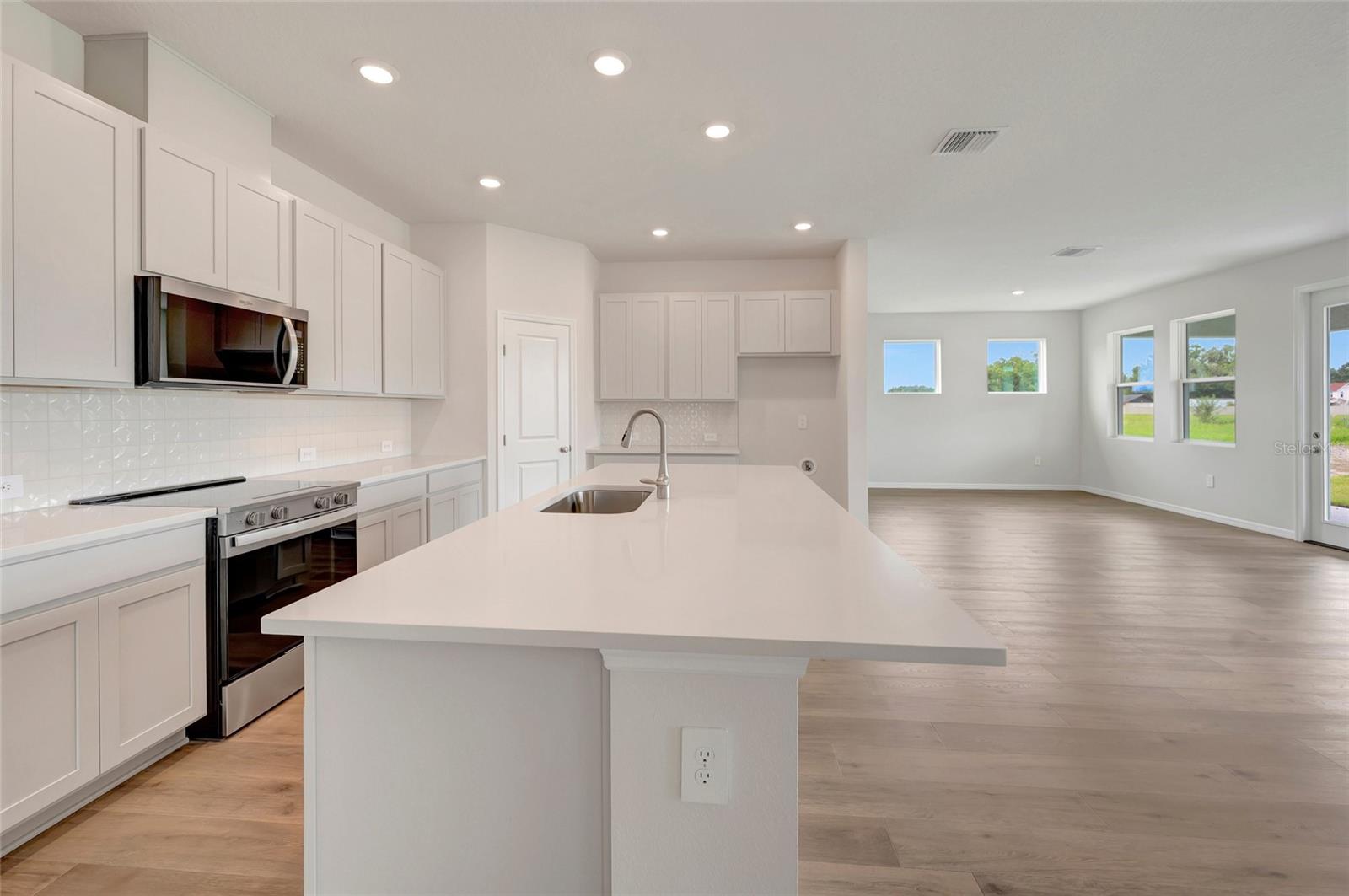 318 STETSON RISE CT — photo 6