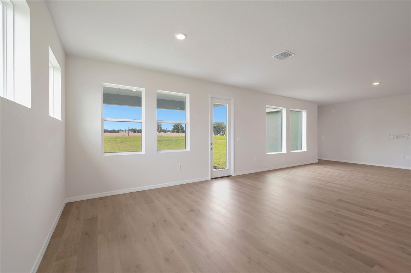 318 STETSON RISE CT — photo 9