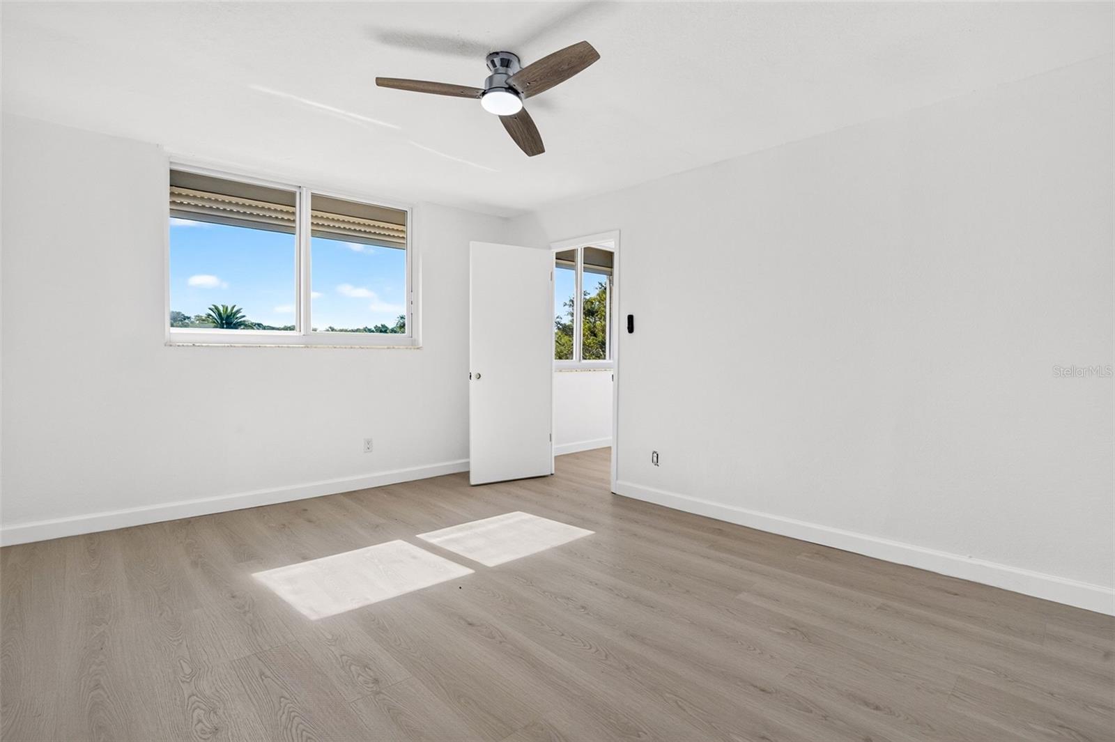 5095 BAY ST NE #310 — photo 20