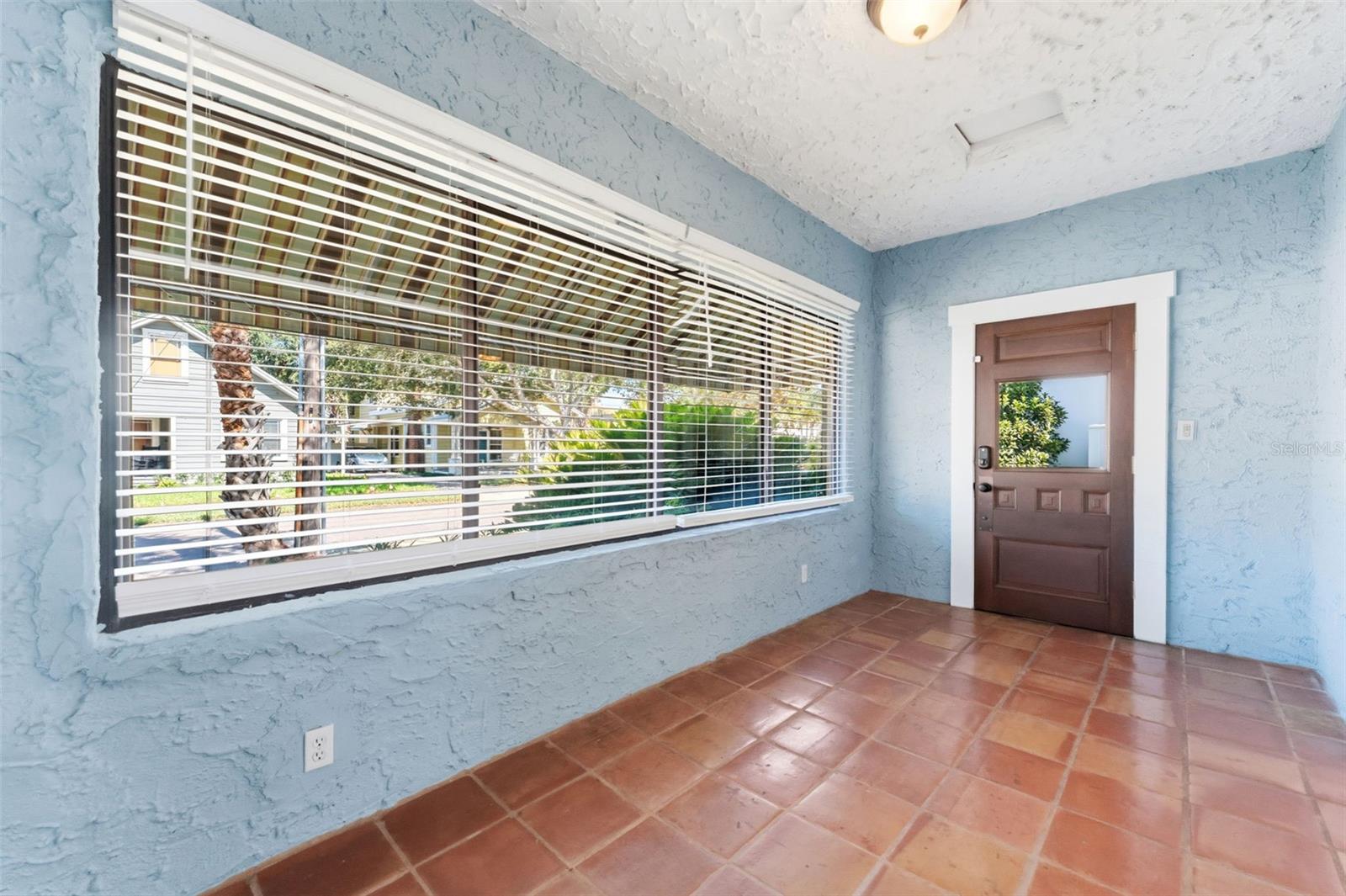 1618 S ARRAWANA AVE — photo 12