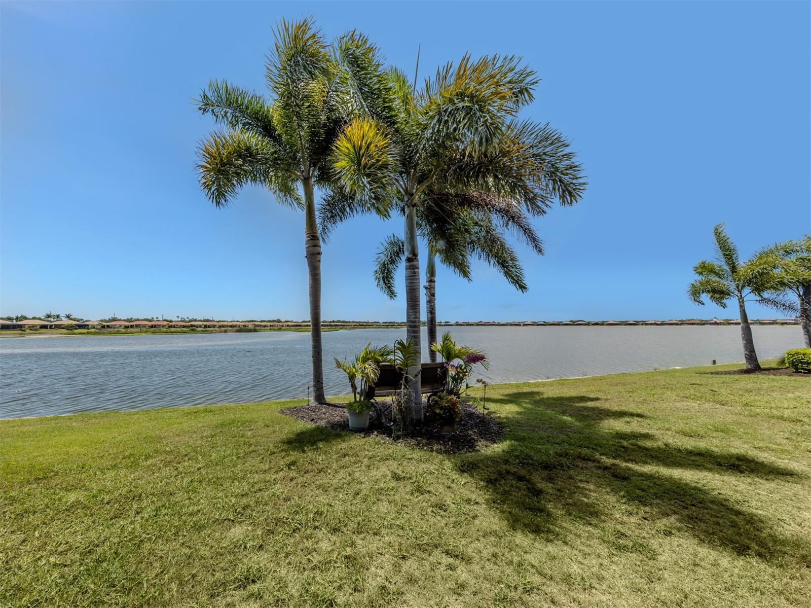 155 TOSCAVILLA BLVD — photo 2