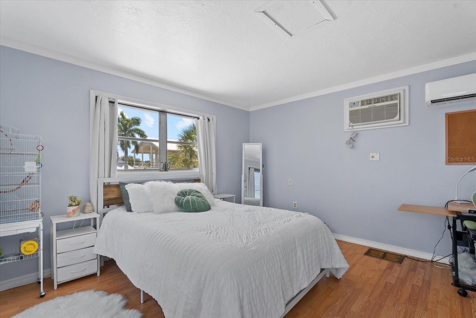 512 PALM AVE — photo 28
