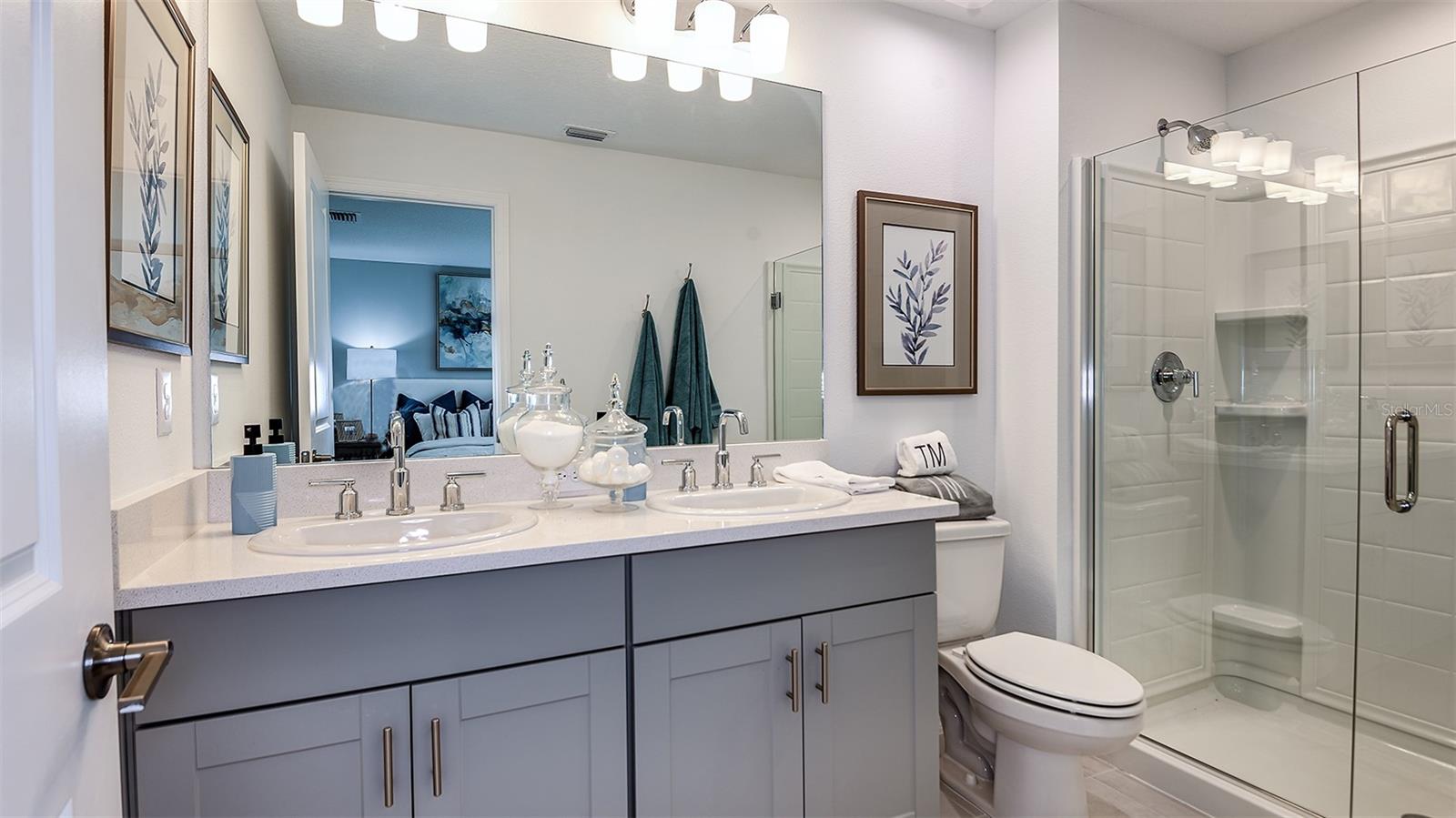 8433 LUNAR SKYE ST — photo 12