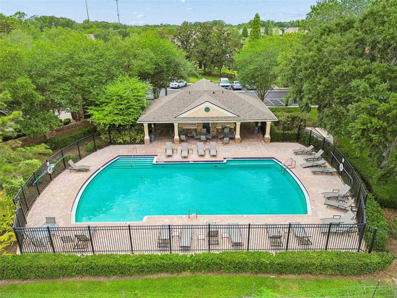 4423 BARNSTEAD DR — photo 33