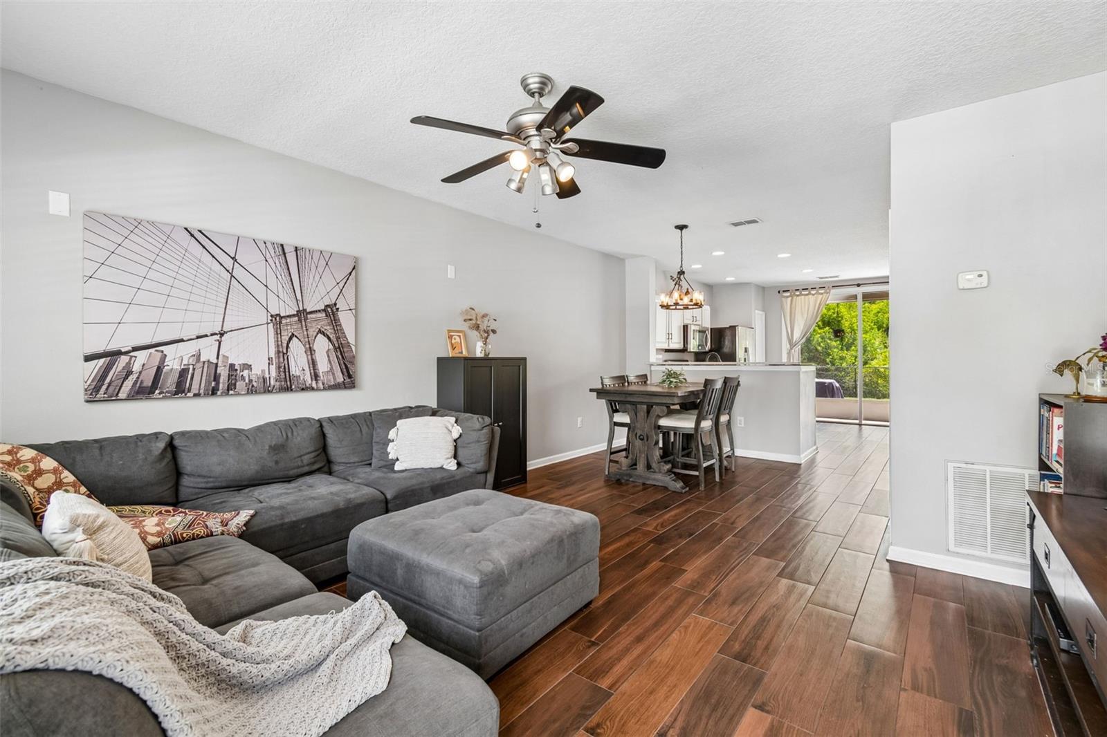 4423 BARNSTEAD DR — photo 4