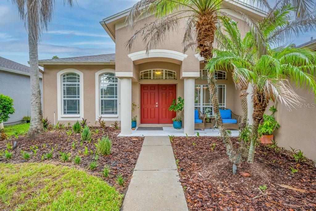 16135 BRIDGEDALE DR — photo 2