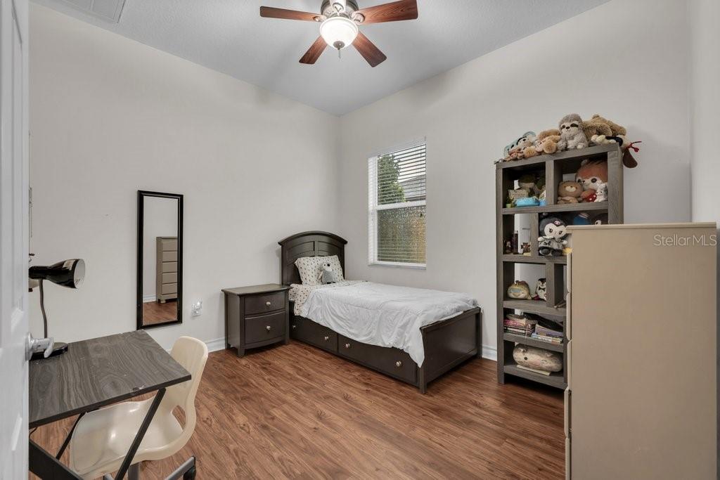16135 BRIDGEDALE DR — photo 22