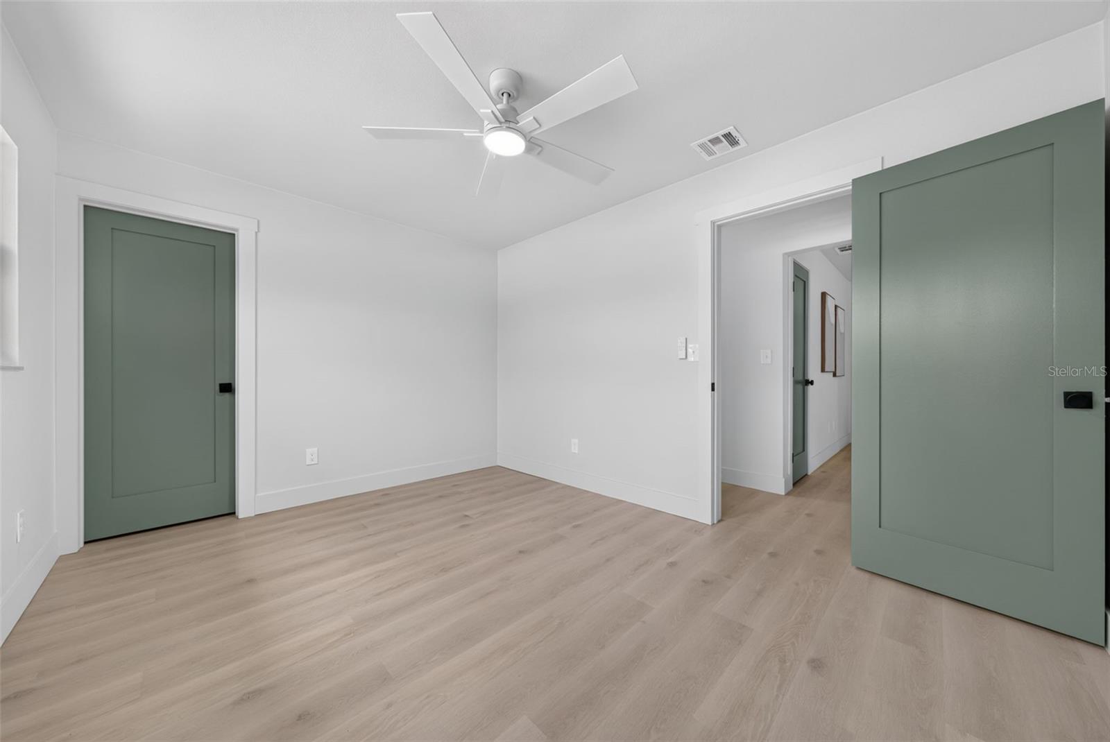 3538 SHADY BLUFF DR — photo 44