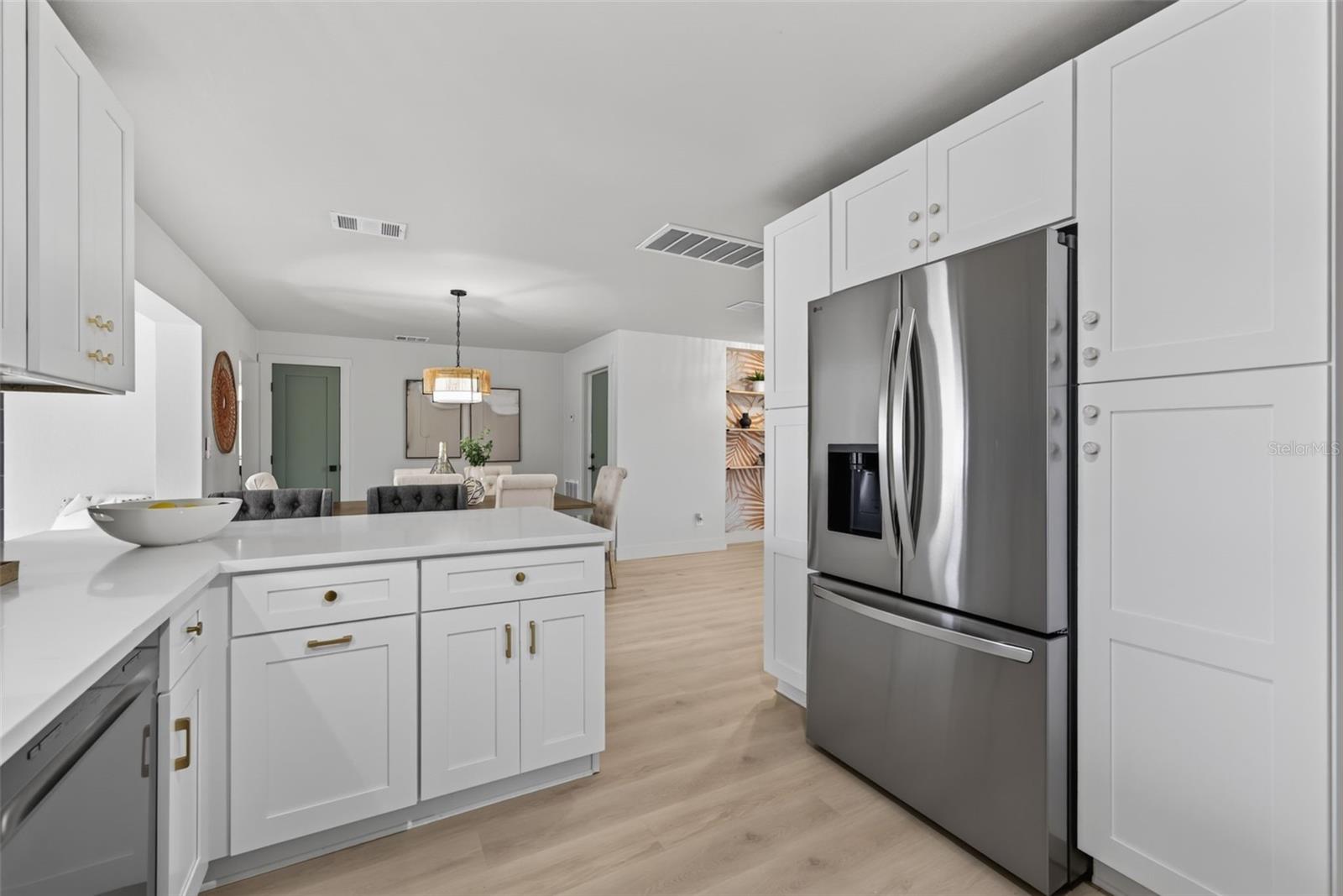 3538 SHADY BLUFF DR — photo 27