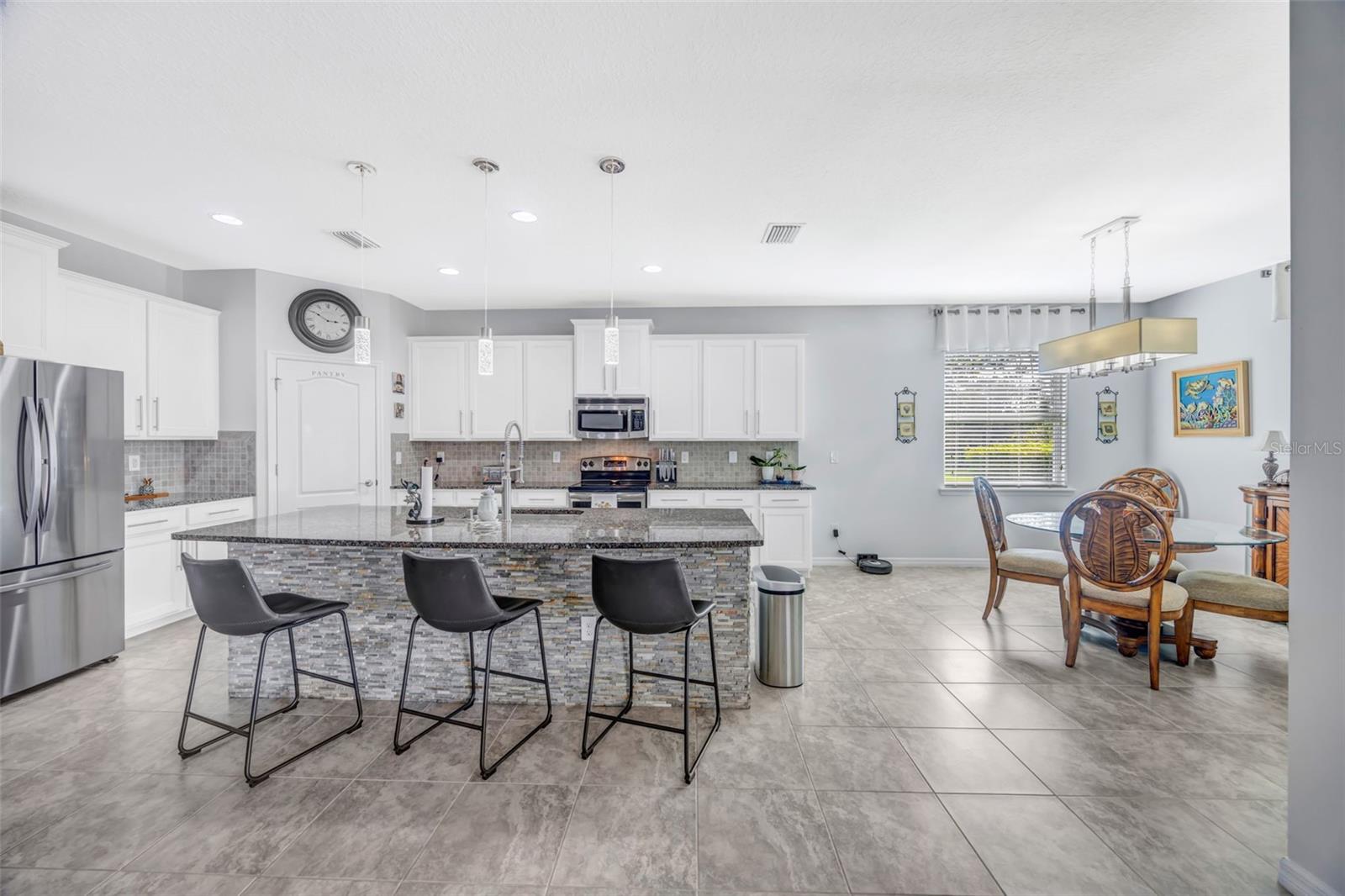 5652 FISHER GLEN LOOP — photo 10