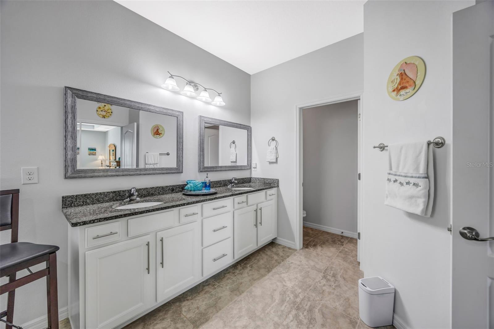 5652 FISHER GLEN LOOP — photo 18
