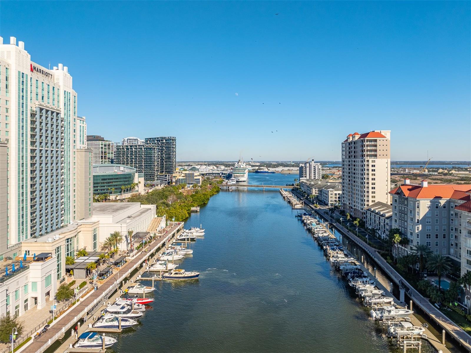 700 S HARBOUR ISLAND BLVD #647 — photo 48
