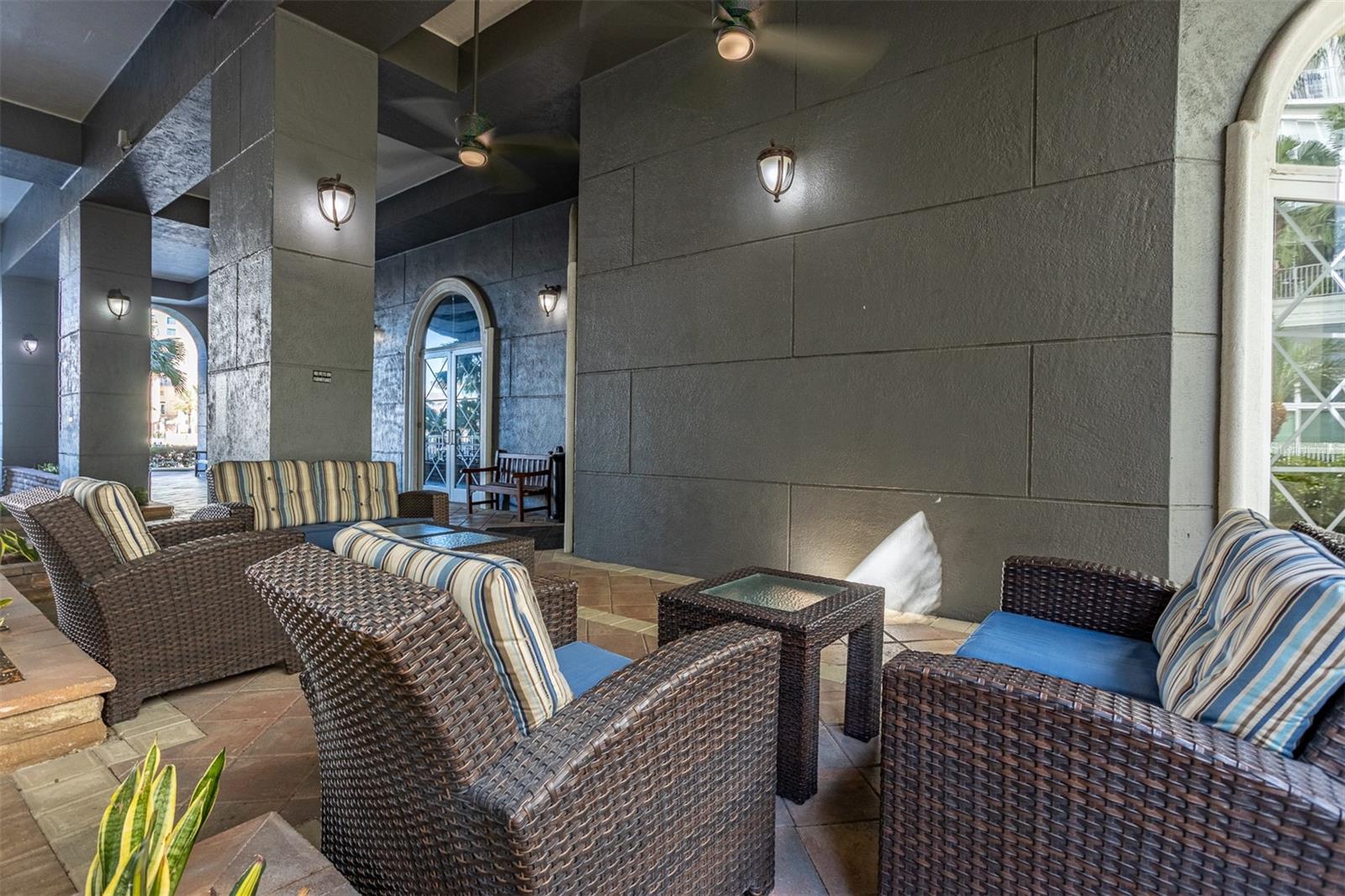700 S HARBOUR ISLAND BLVD #647 — photo 43