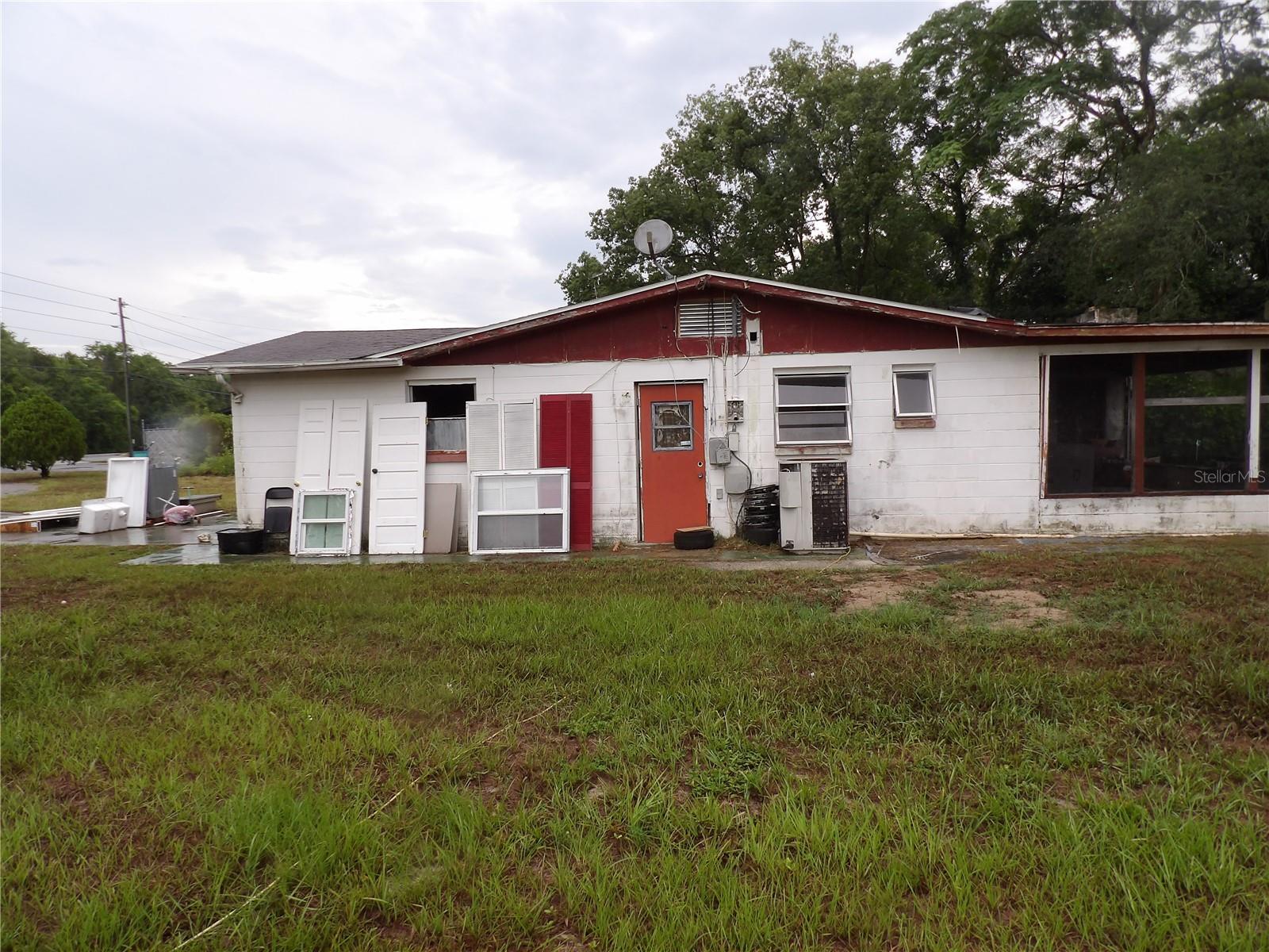 9706 MOON LAKE RD — photo 2