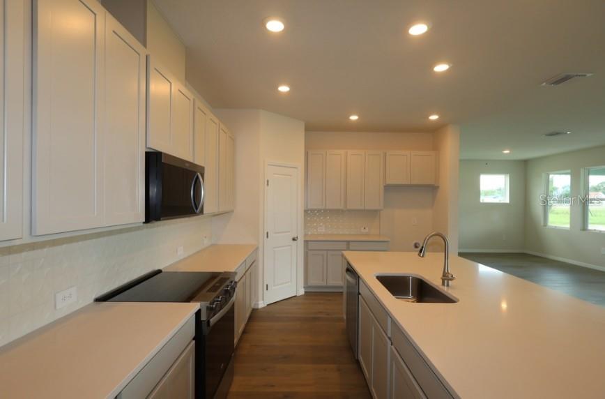 320 STETSON RISE CT — photo 9