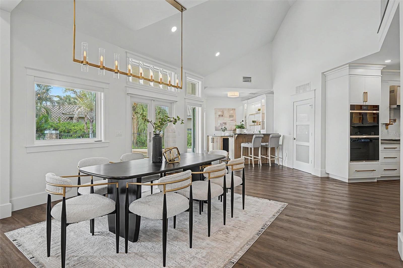 3781 EXECUTIVE DR — photo 4