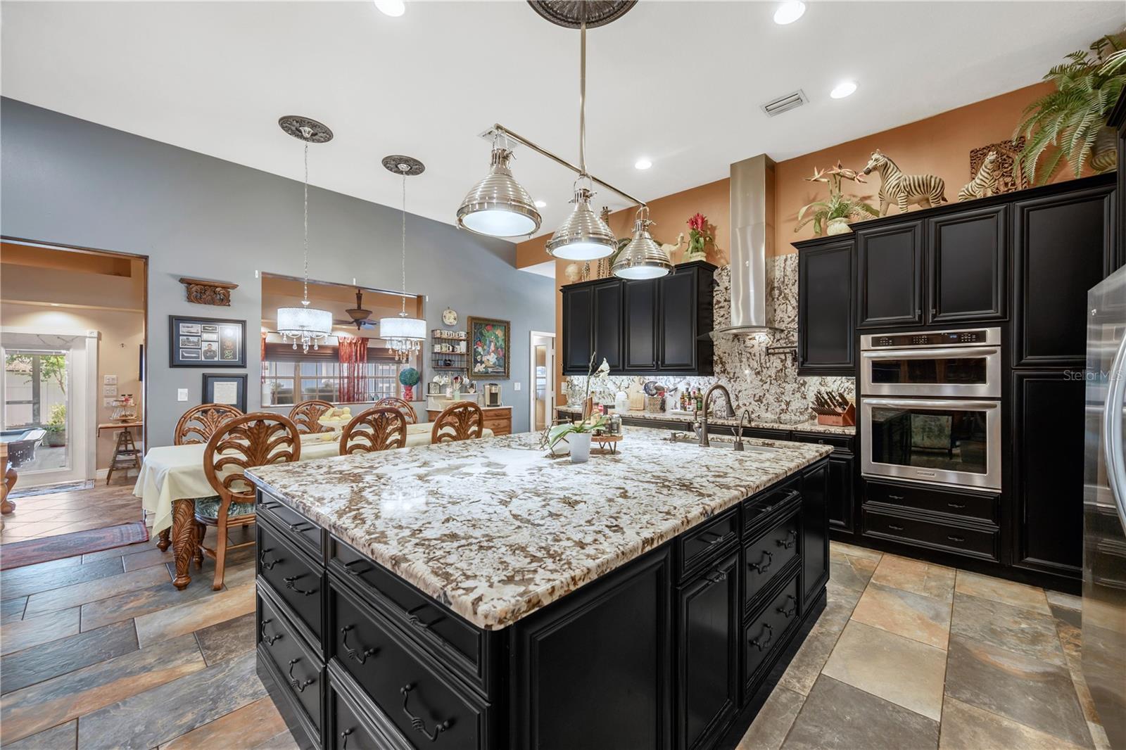 1128 LUMSDEN TRACE CIR — photo 18