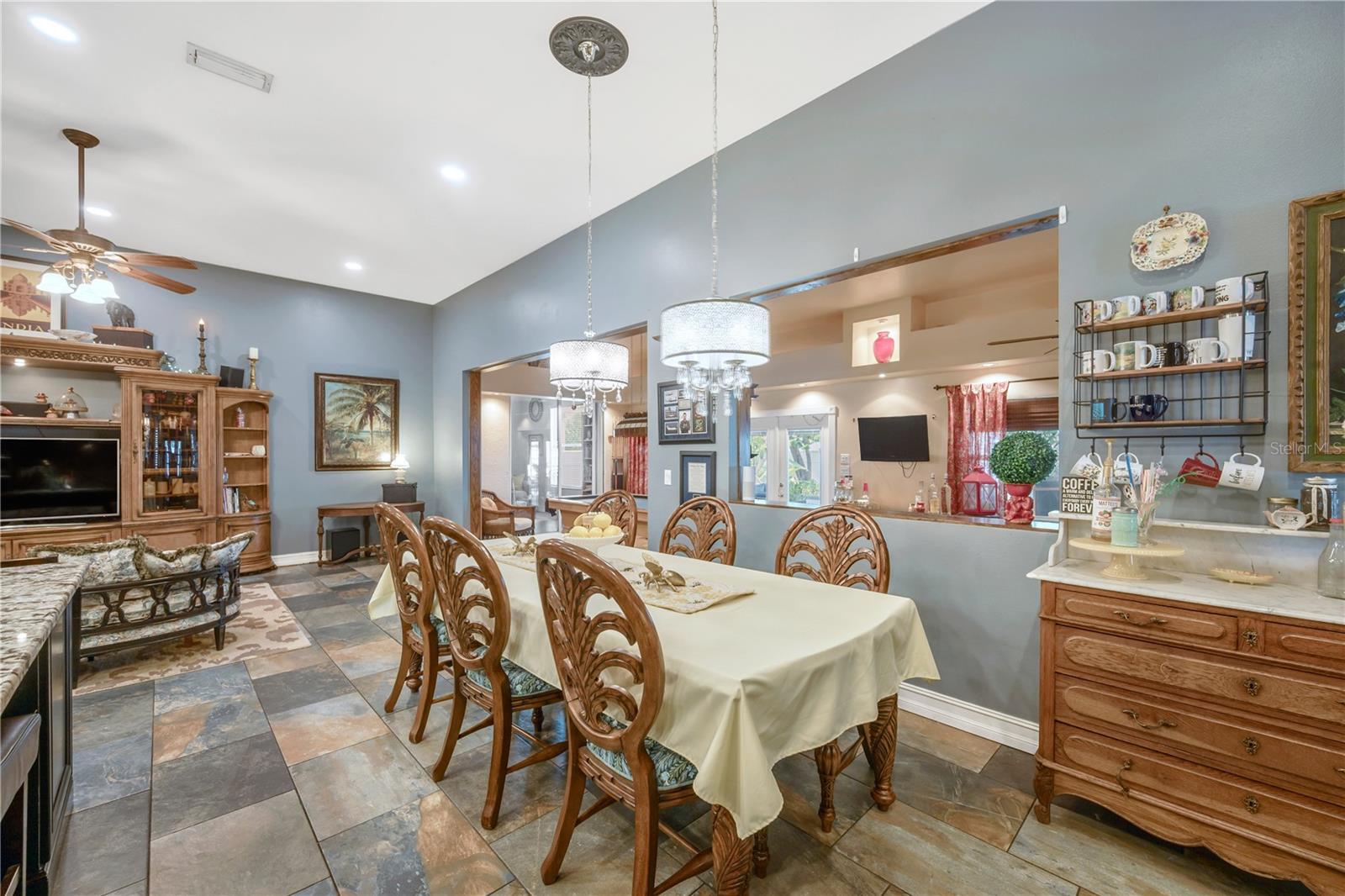 1128 LUMSDEN TRACE CIR — photo 28