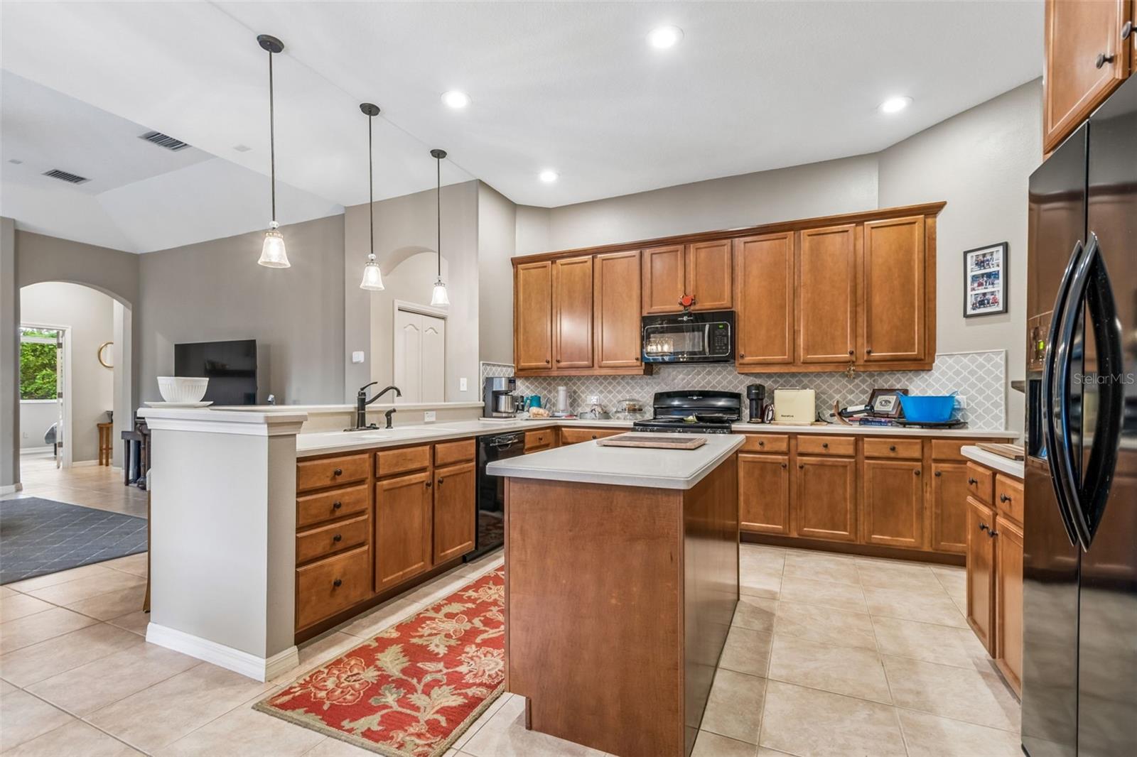 23305 GRACEWOOD CIR — photo 15