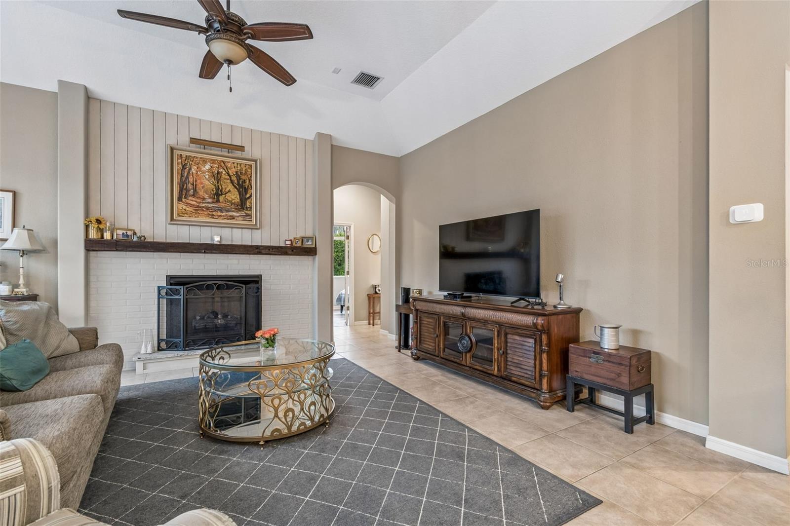 23305 GRACEWOOD CIR — photo 20