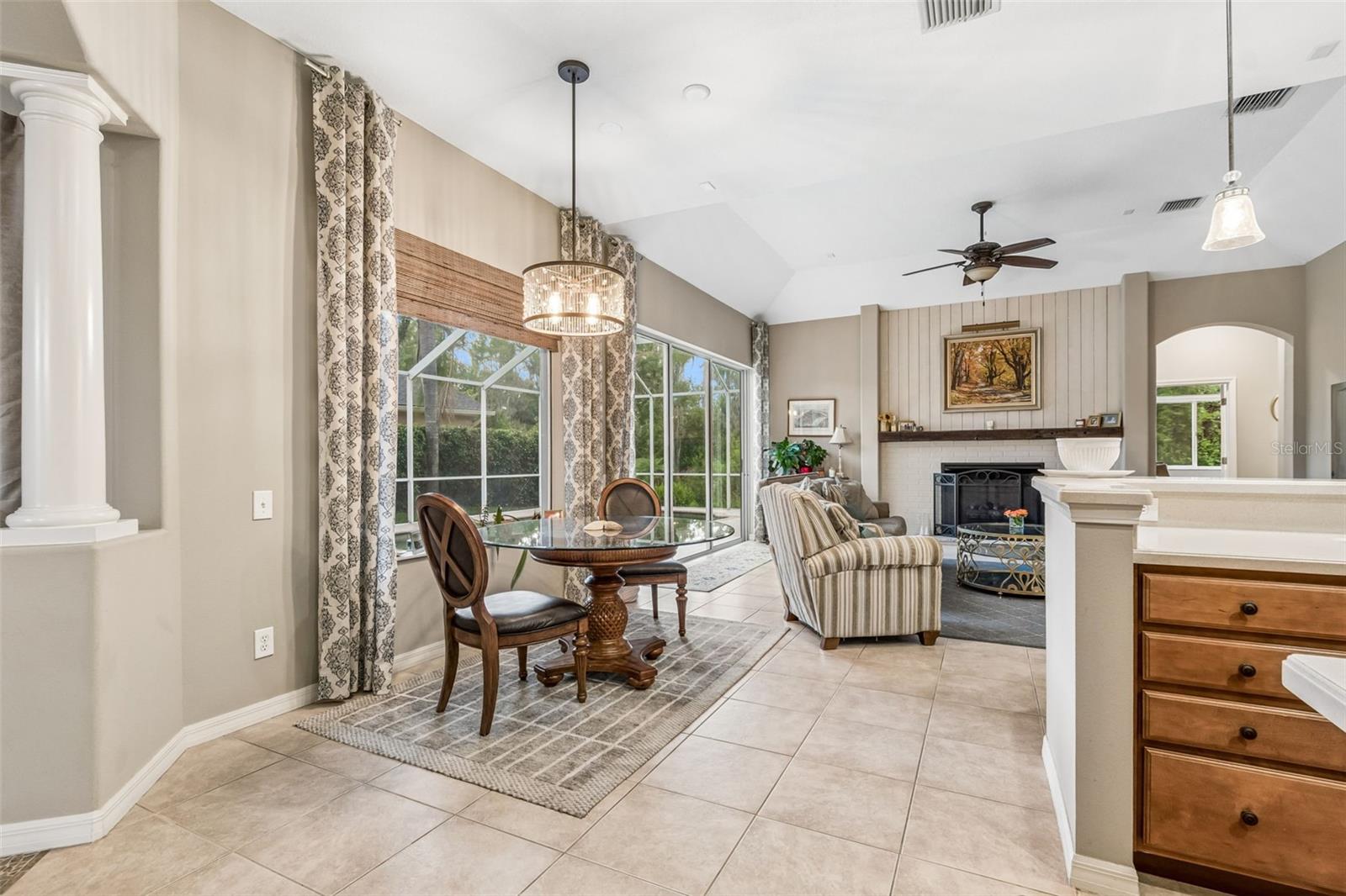 23305 GRACEWOOD CIR — photo 14