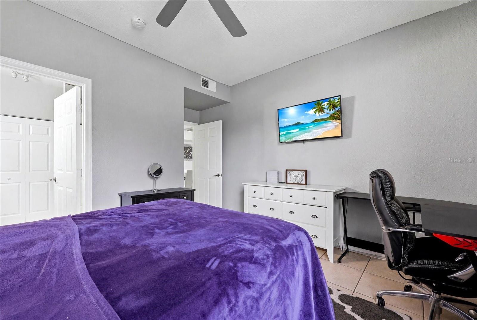 9256 LAKE CHASE ISLAND WAY — photo 19