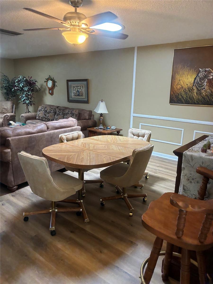 1674 S LAKE AVE #6 — photo 6