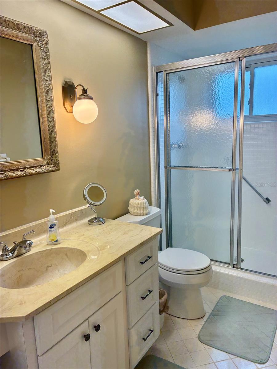 1674 S LAKE AVE #6 — photo 14