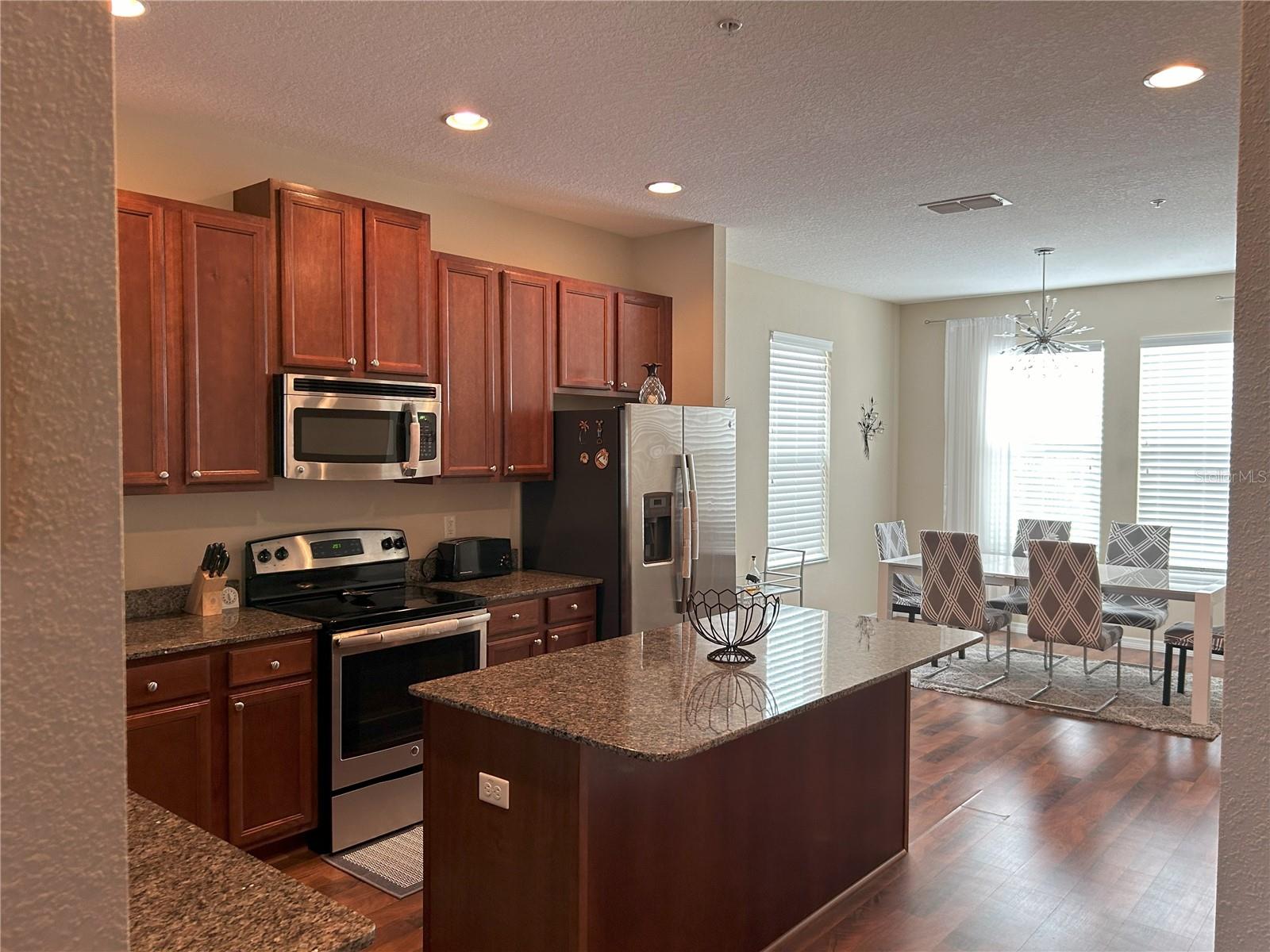 844 CALLISTA CAY LOOP — photo 12