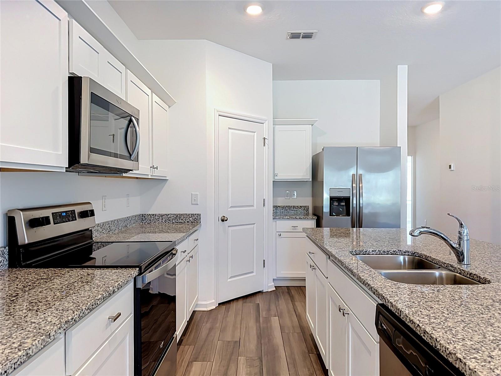 1349 ANCHOR BEND DR — photo 6