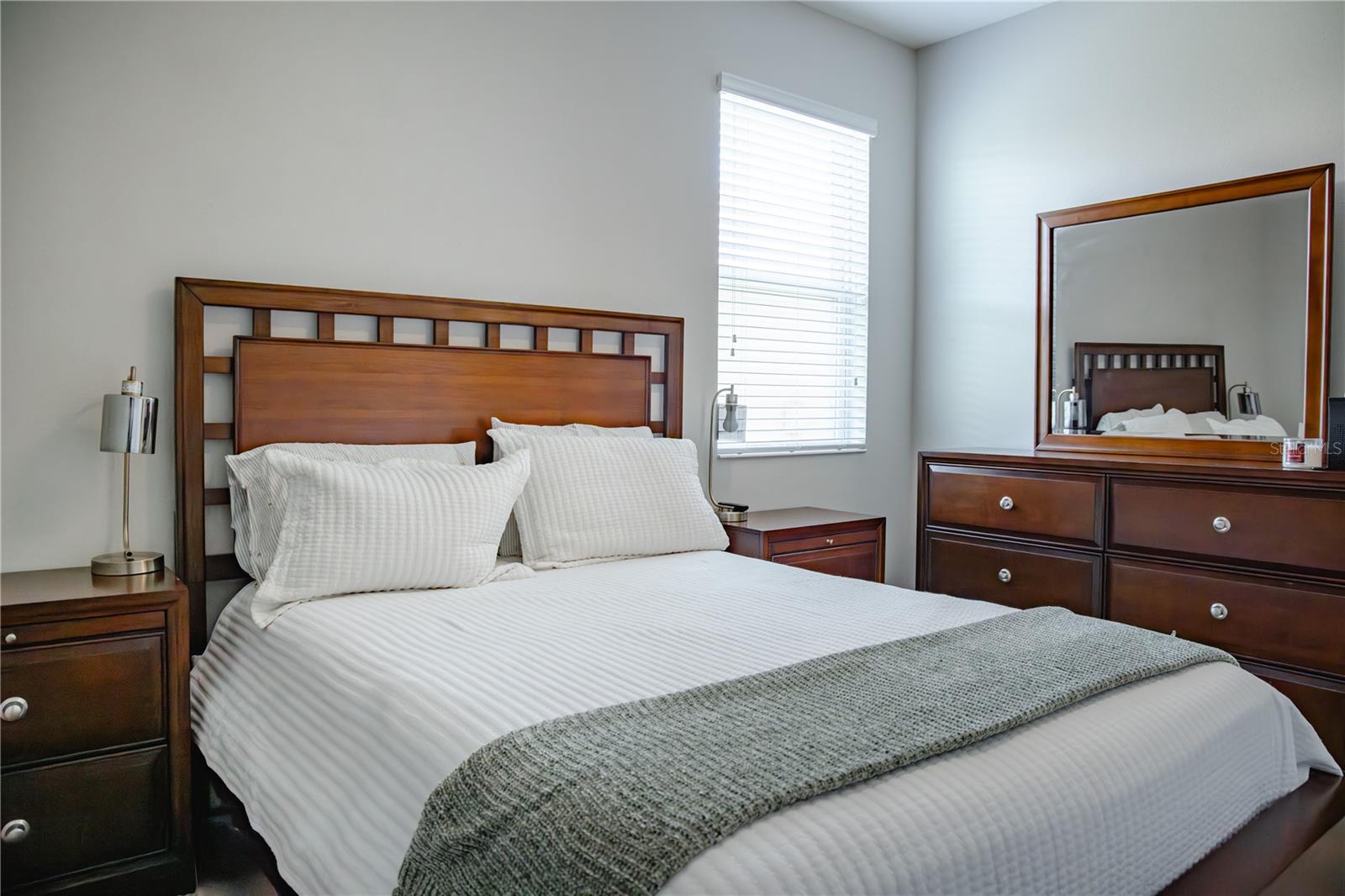 10452 LAGUNA PLAINS DR — photo 9