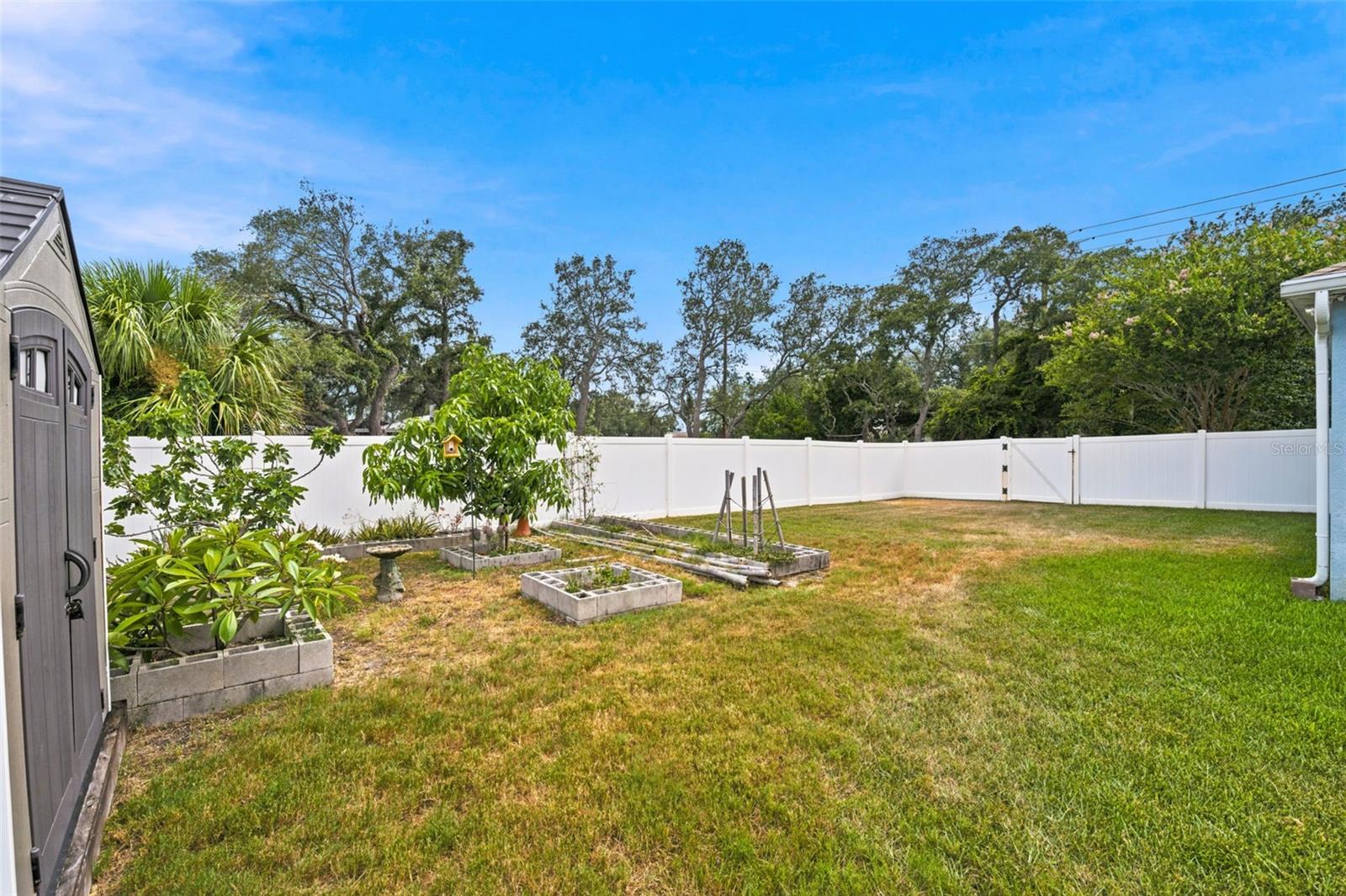 123 N FLORIDA AVE — photo 40