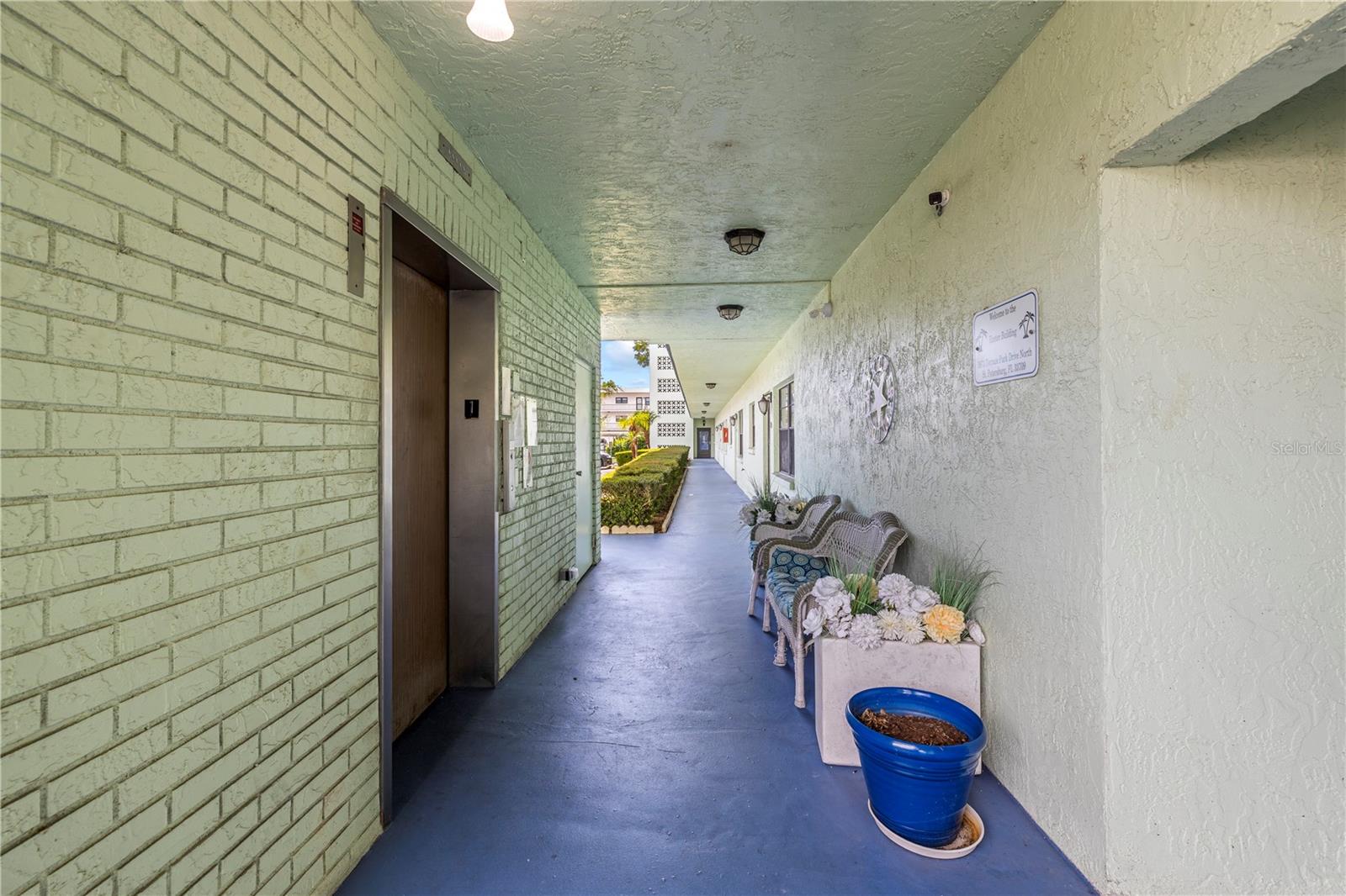 5973 TERRACE PARK DR N #101 — photo 4