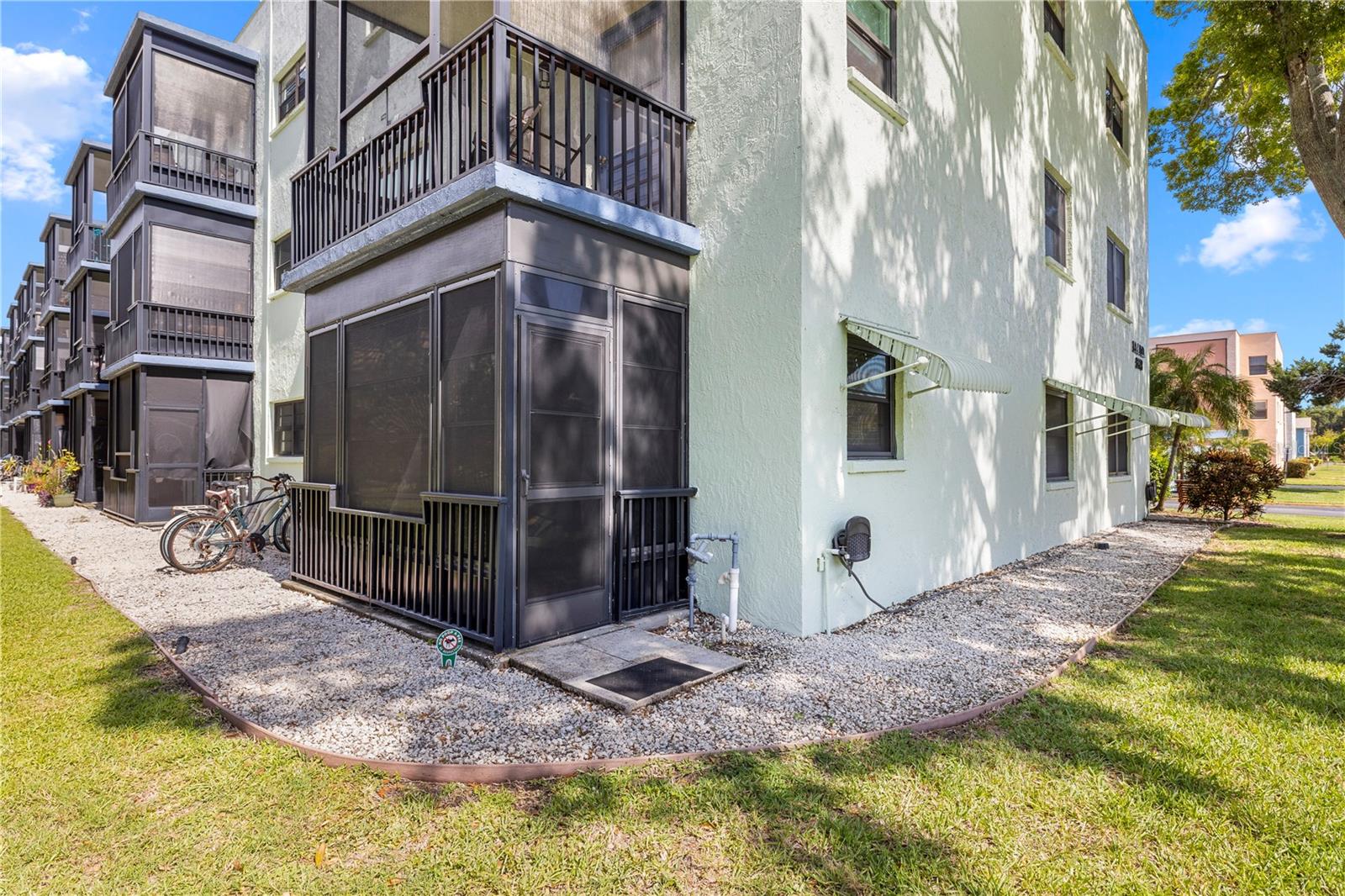 5973 TERRACE PARK DR N #101 — photo 28