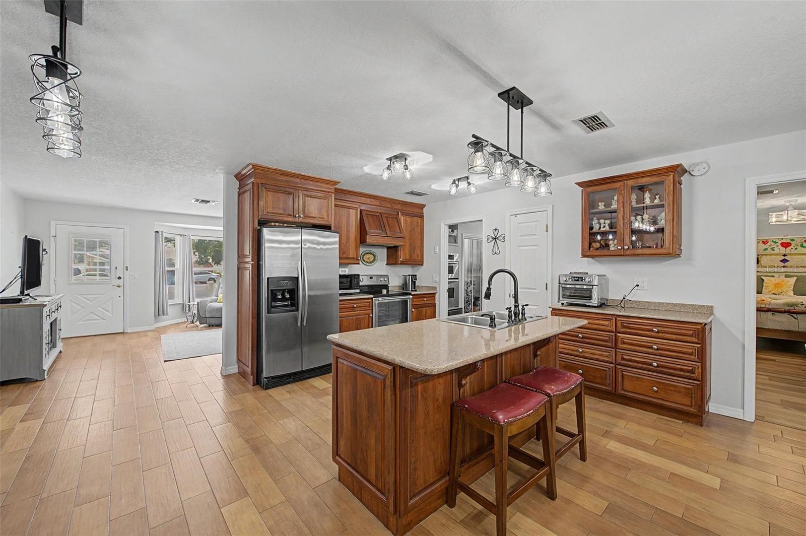 6325 SE SARAH LN — photo 9