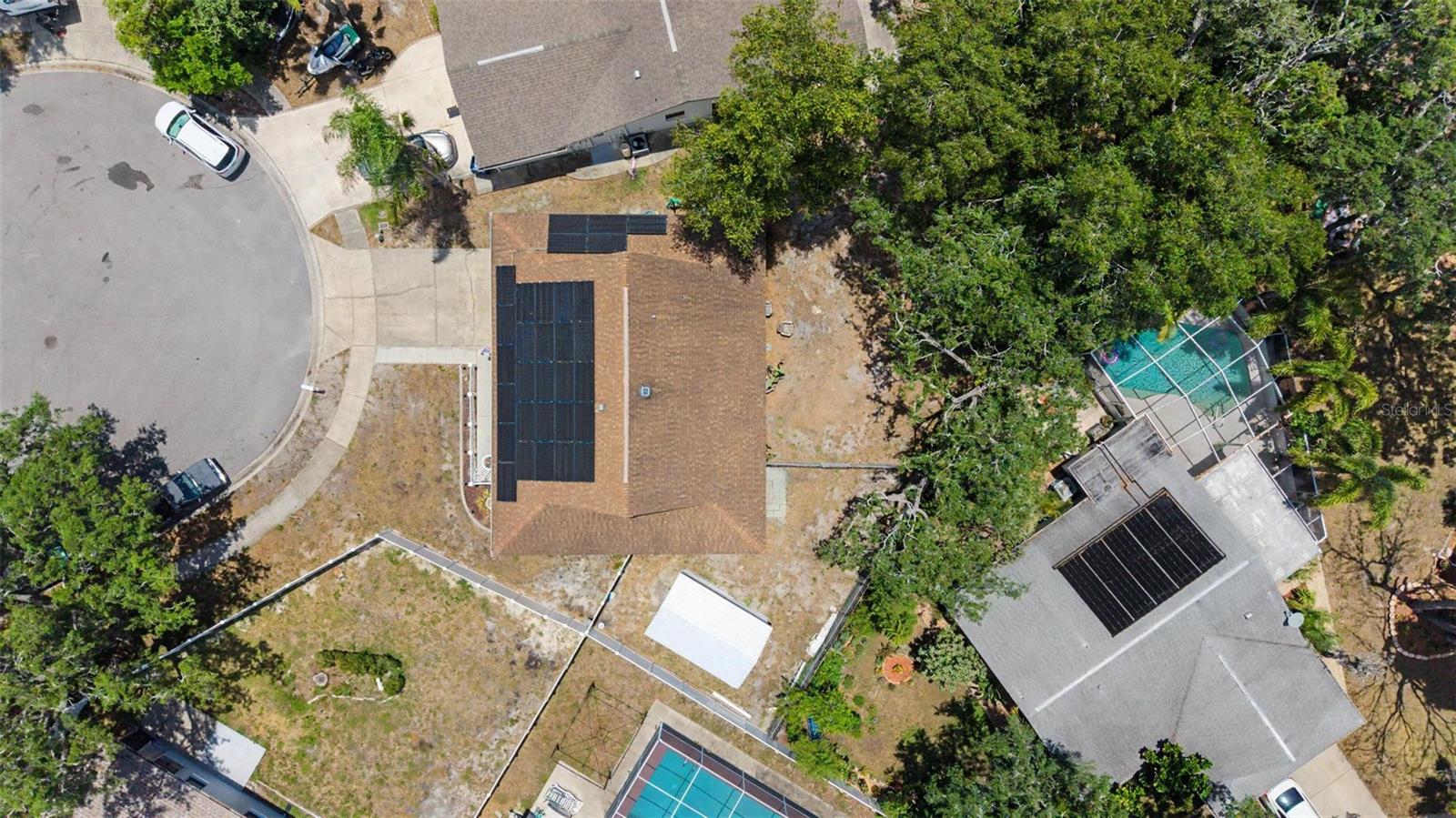 6325 SE SARAH LN — photo 4