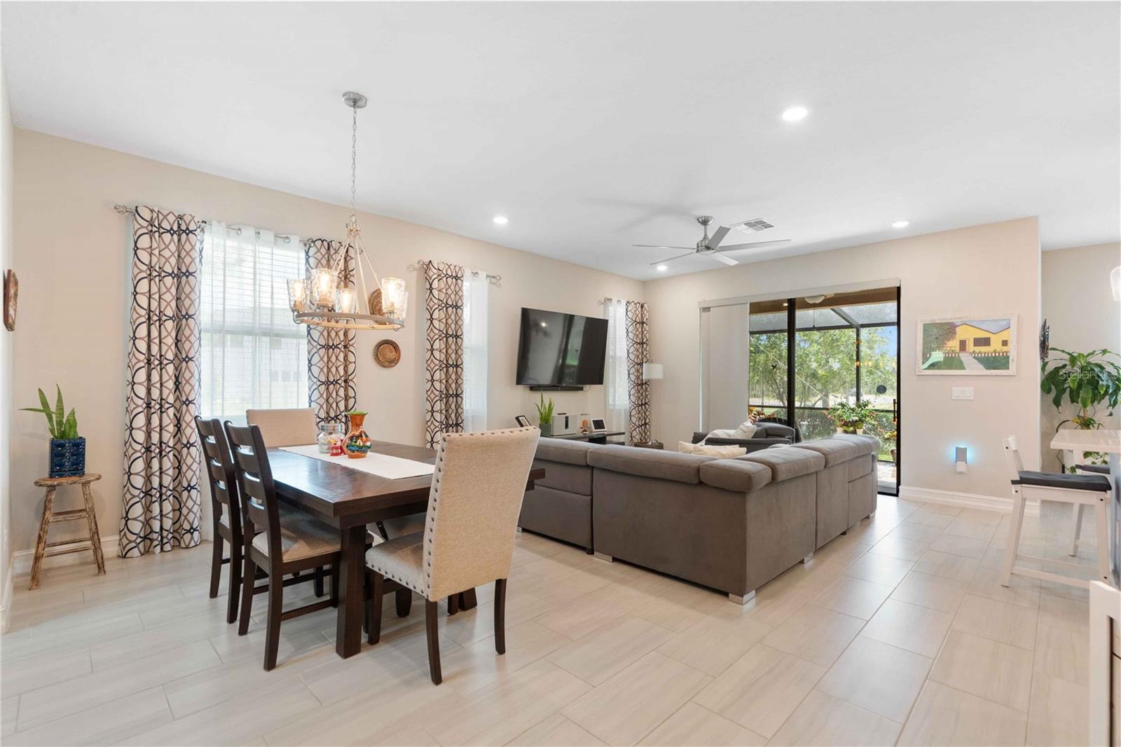 4833 SAN MARTINO DR — photo 6