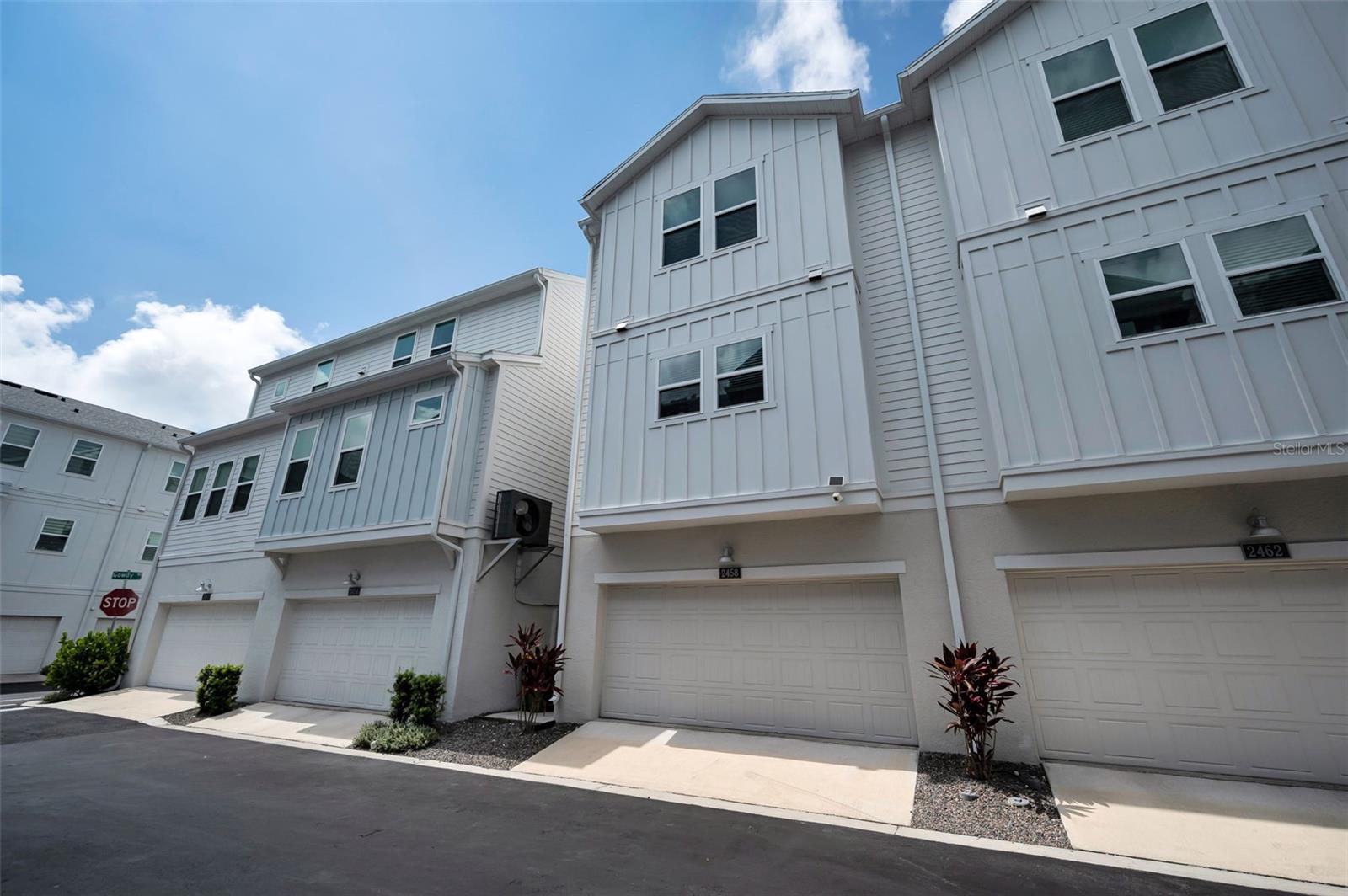 2458 MANGUM CT — photo 47