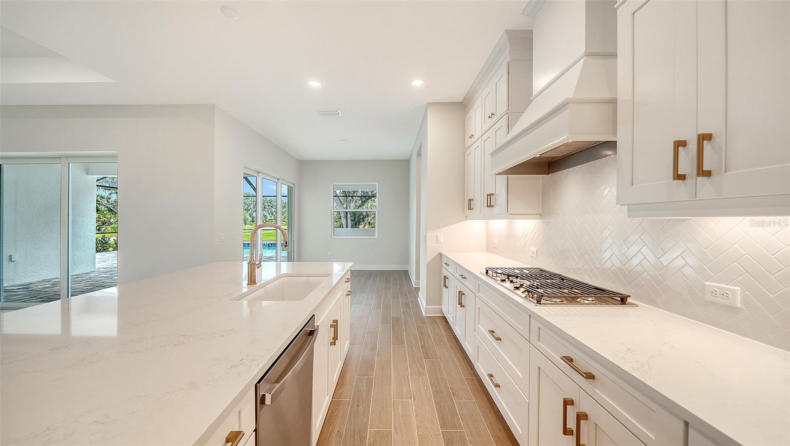 13508 WILDWATER CT — photo 24
