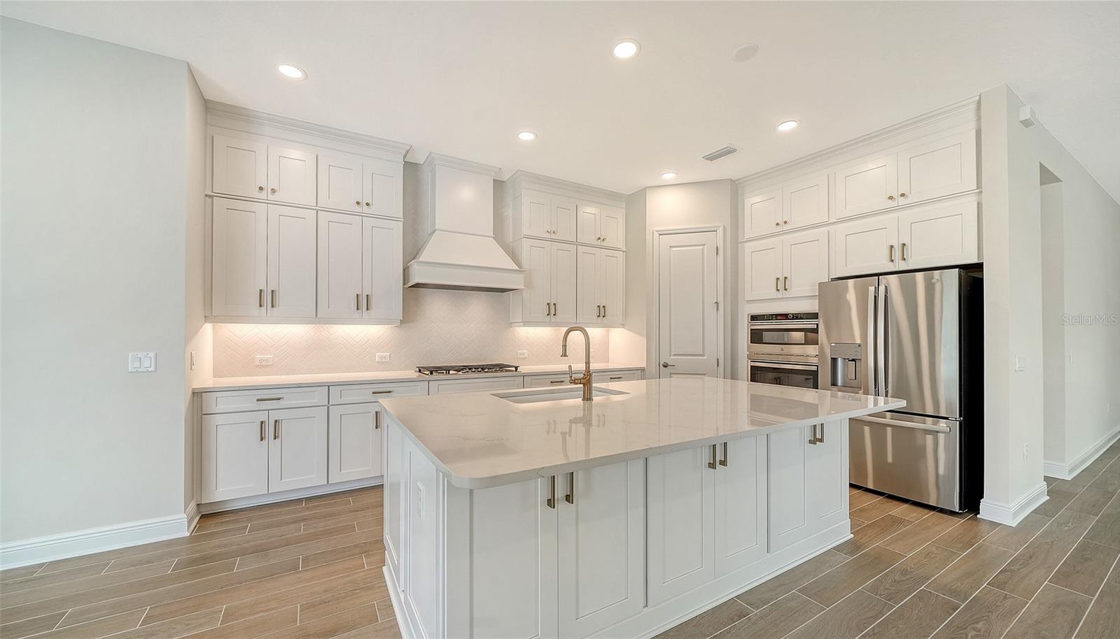 13508 WILDWATER CT — photo 4